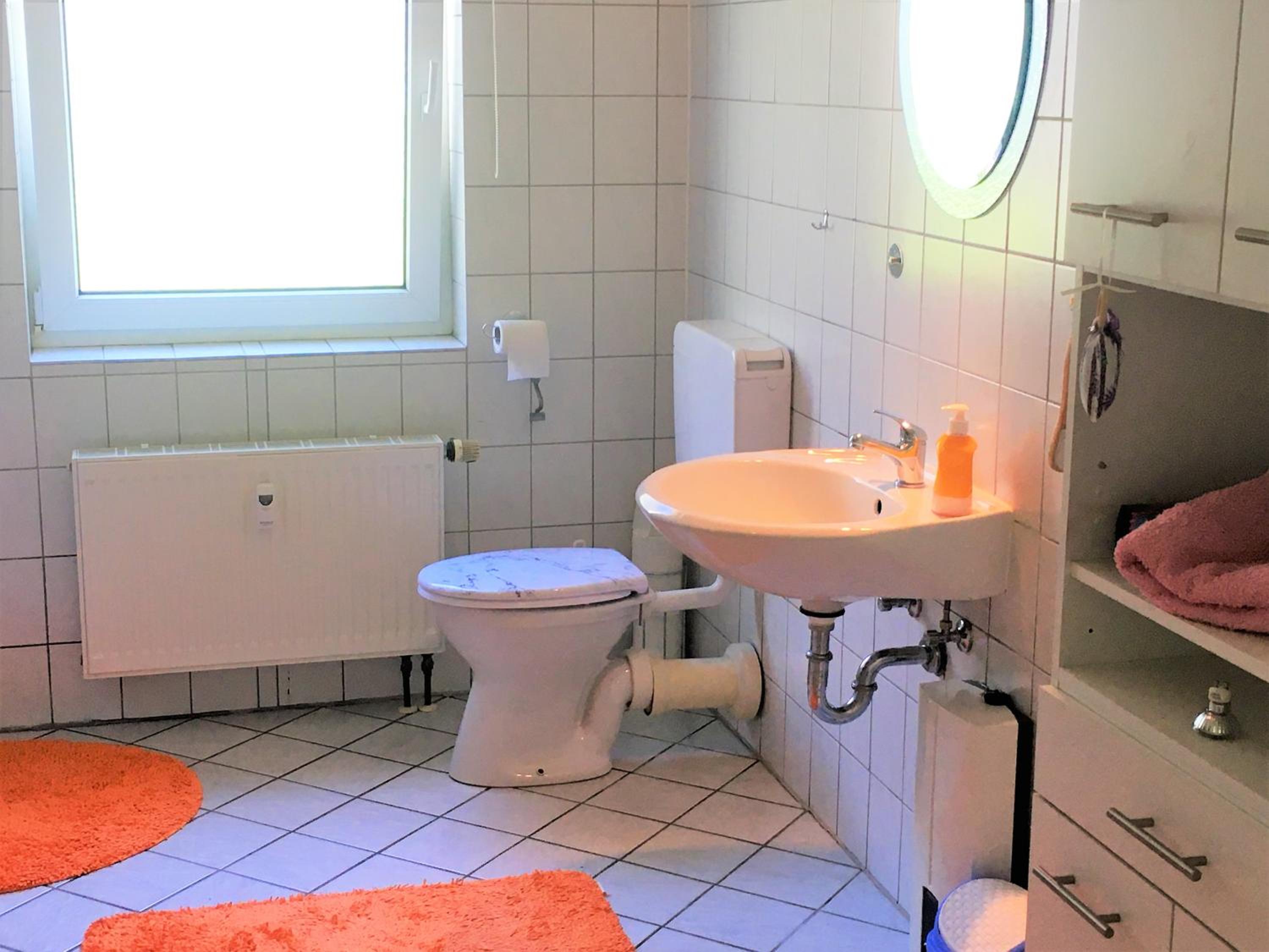 One-Bedroom Apartment - Photo 13