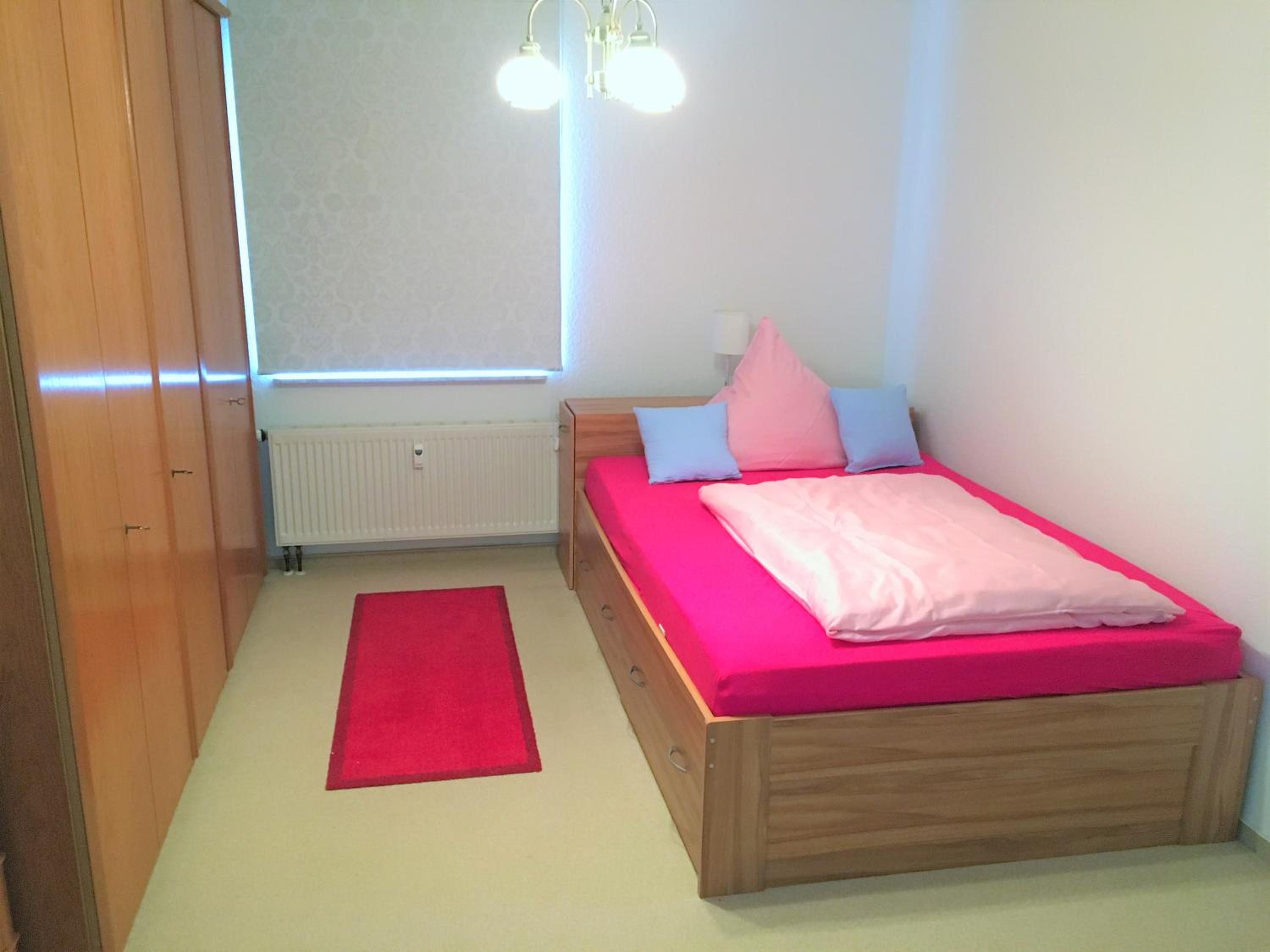 One-Bedroom Apartment - Photo 11