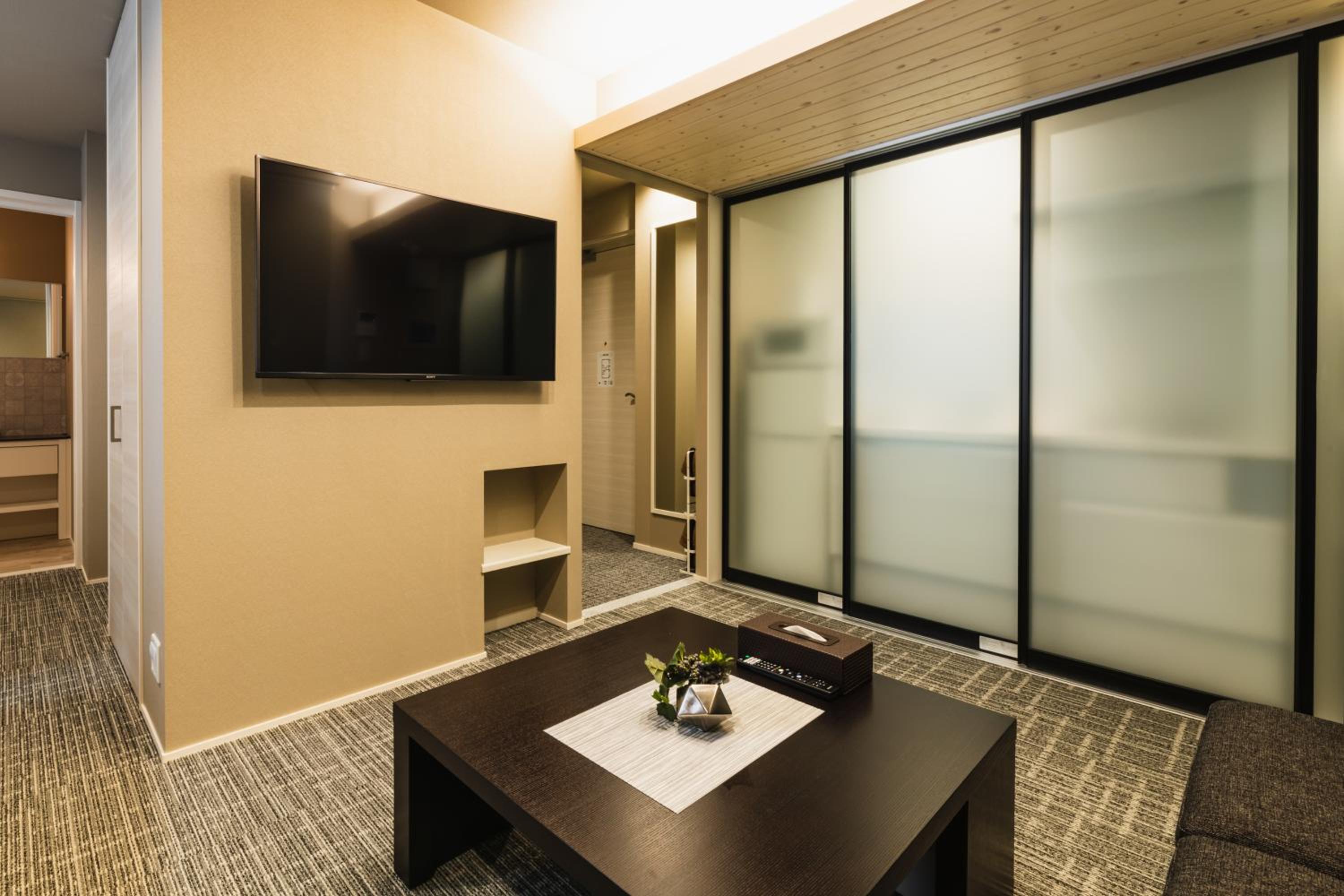 Standard Triple Room - Photo 8