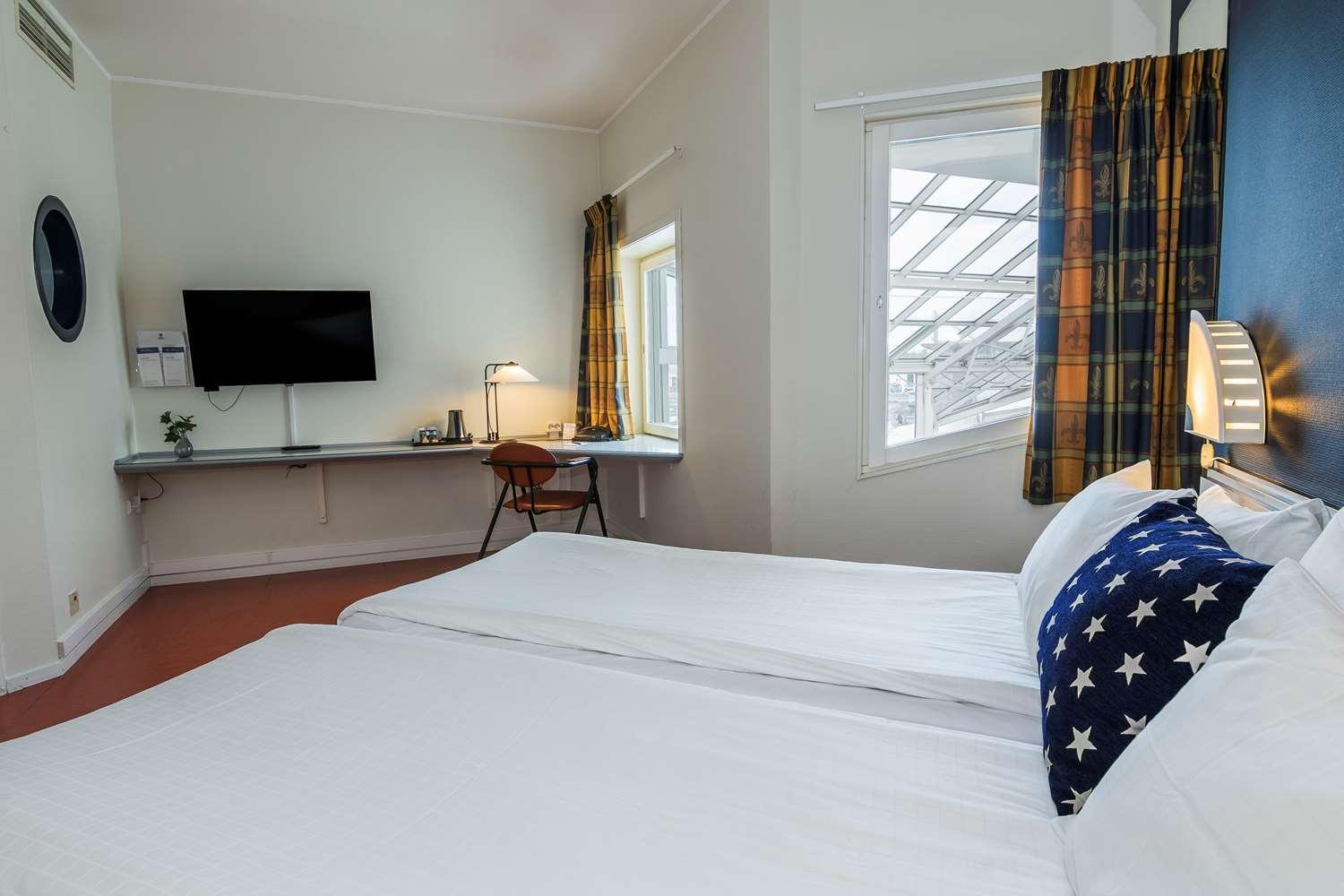 Standard Double Room with Double Bed - Non-Smoking - Photo 3