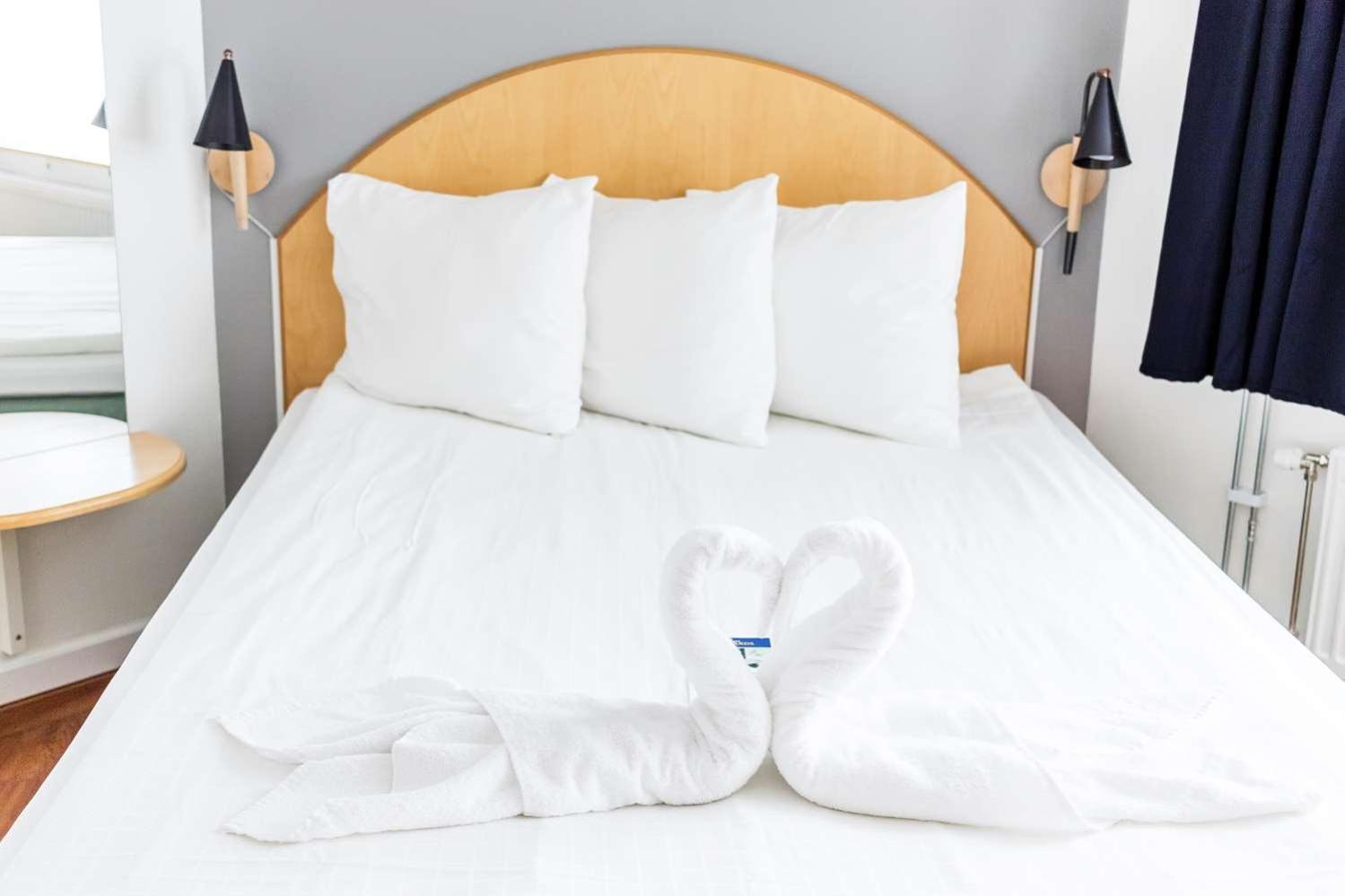 Standard Quadruple Room with Double Bed - Pet-Friendly/Non-Smoking - Photo 15