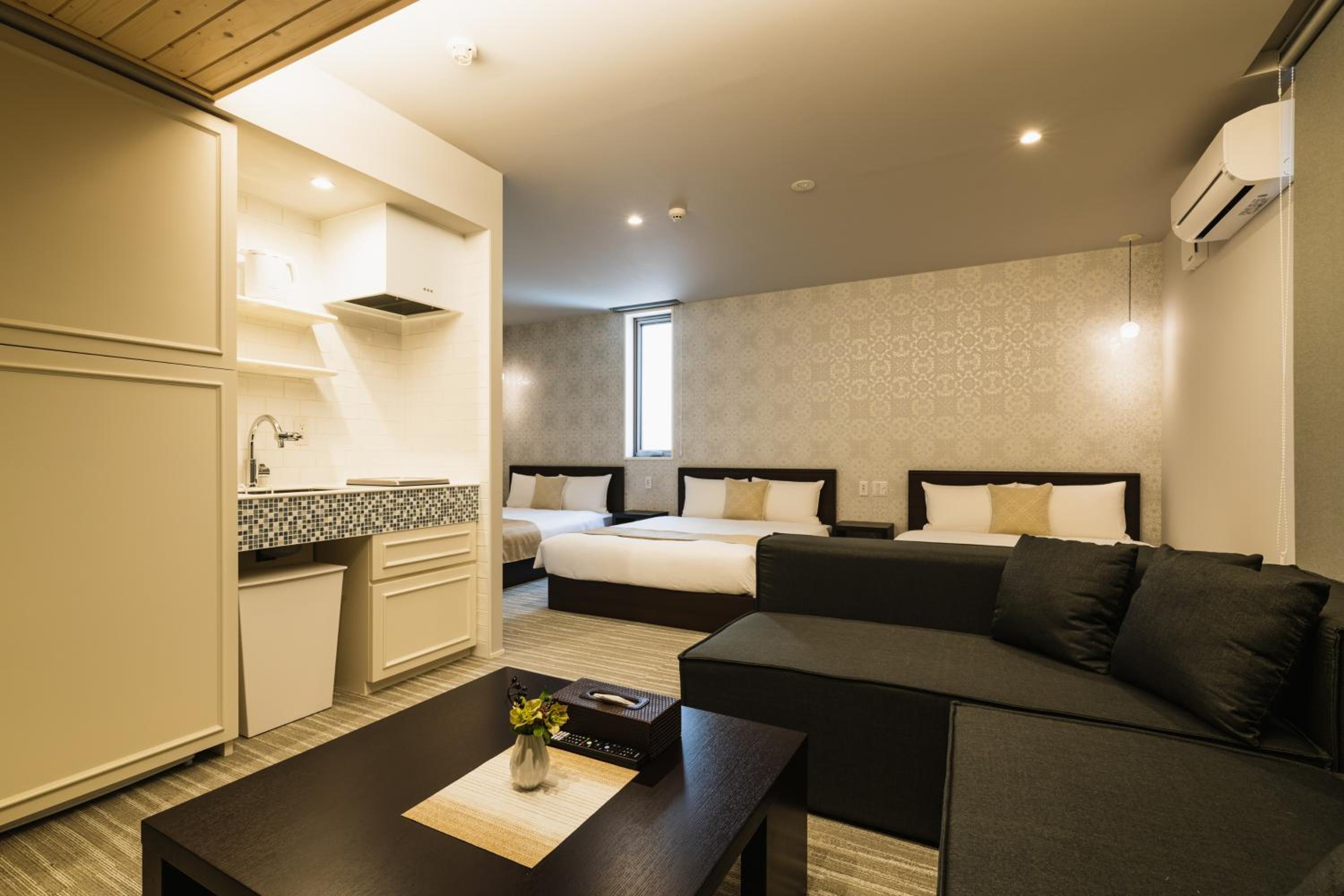 Superior Triple Room - Photo 13
