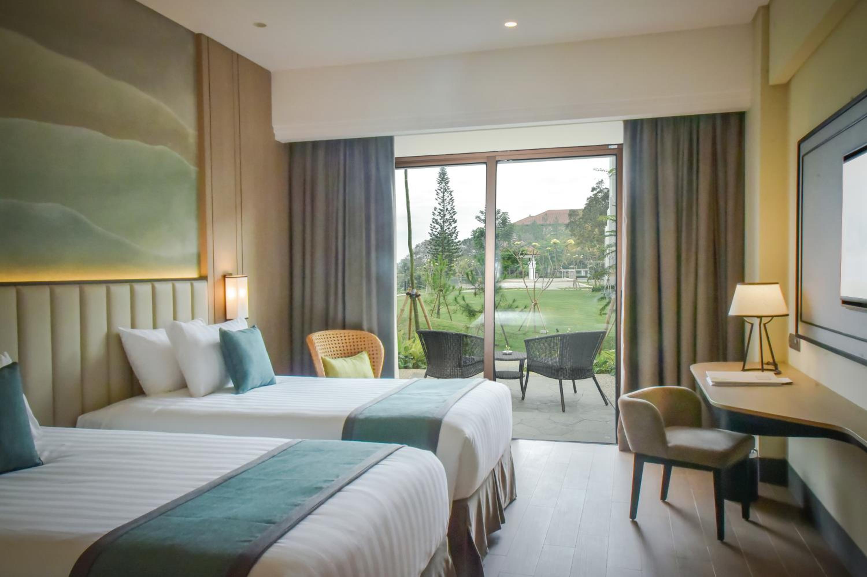 Pine Terrace Twin