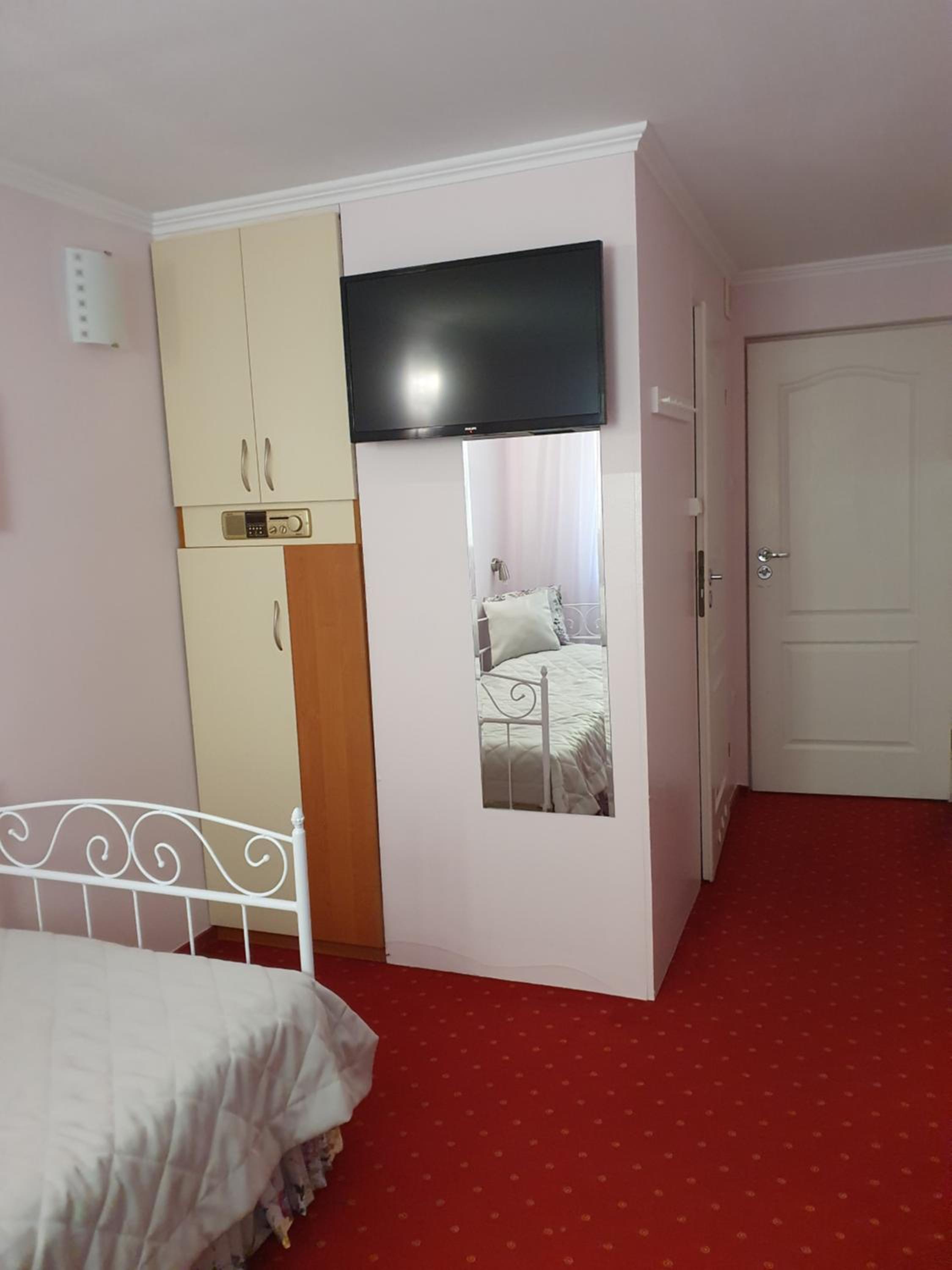 Standard Single Room photo 2