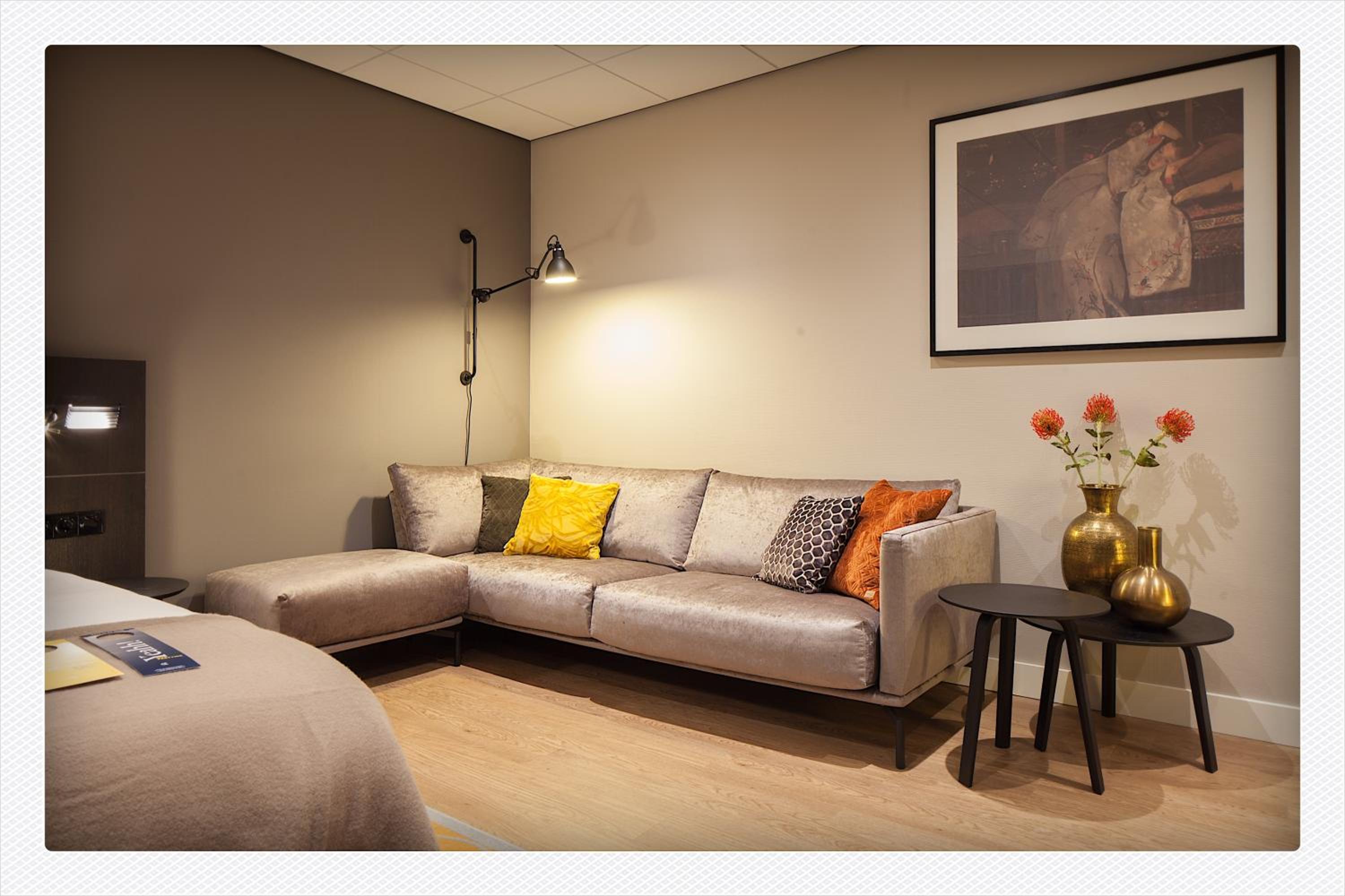 Suite - Photo 4