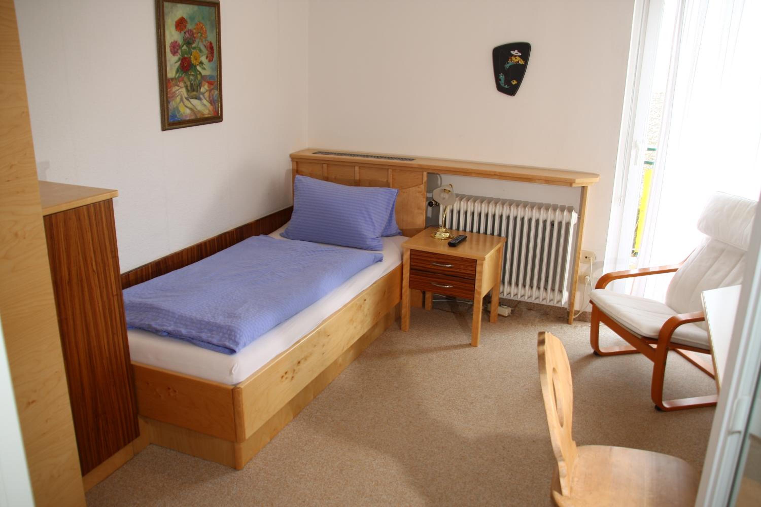 Single Room photo 3