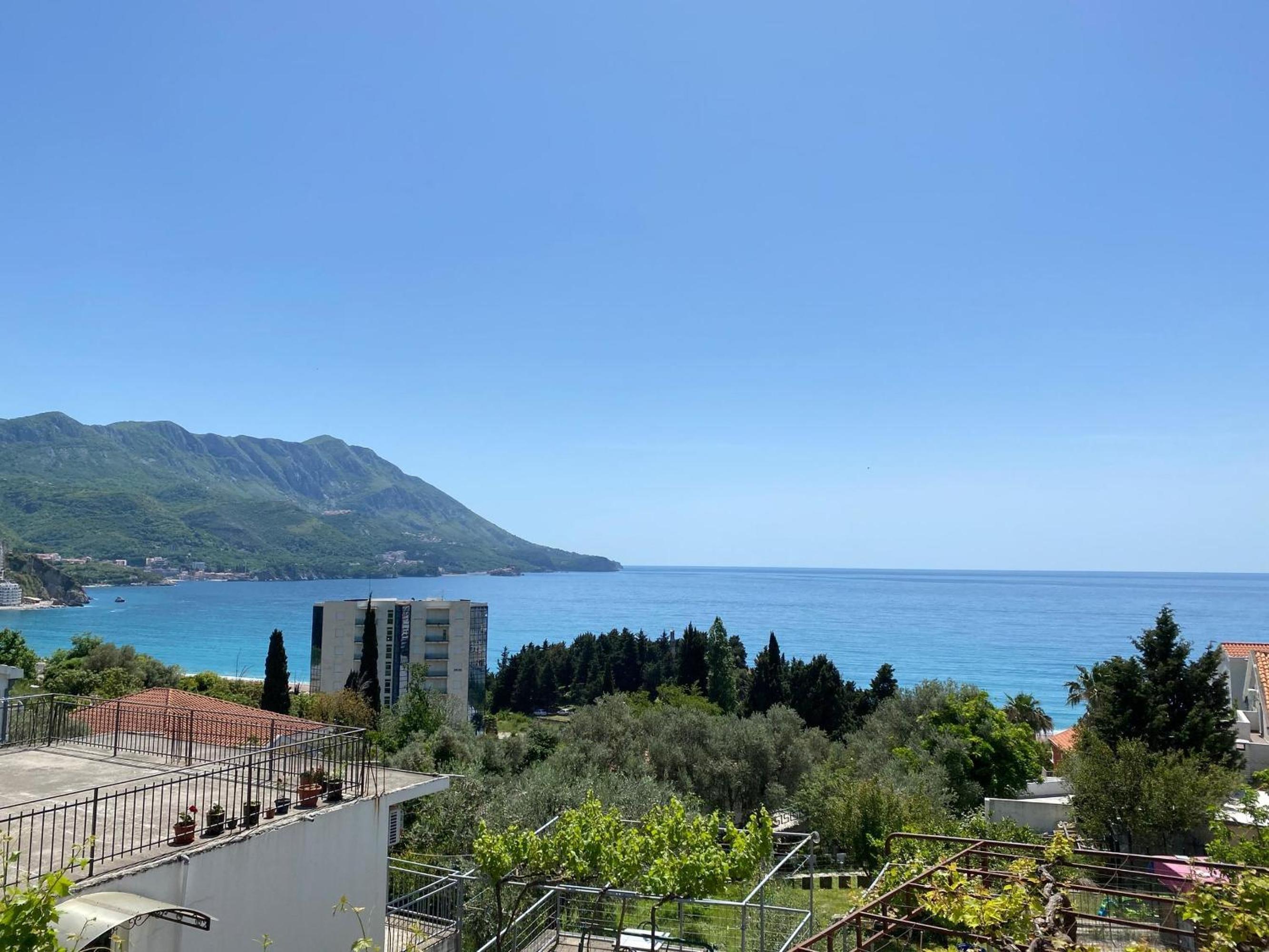 Studio Apartment with Sea View photo 1