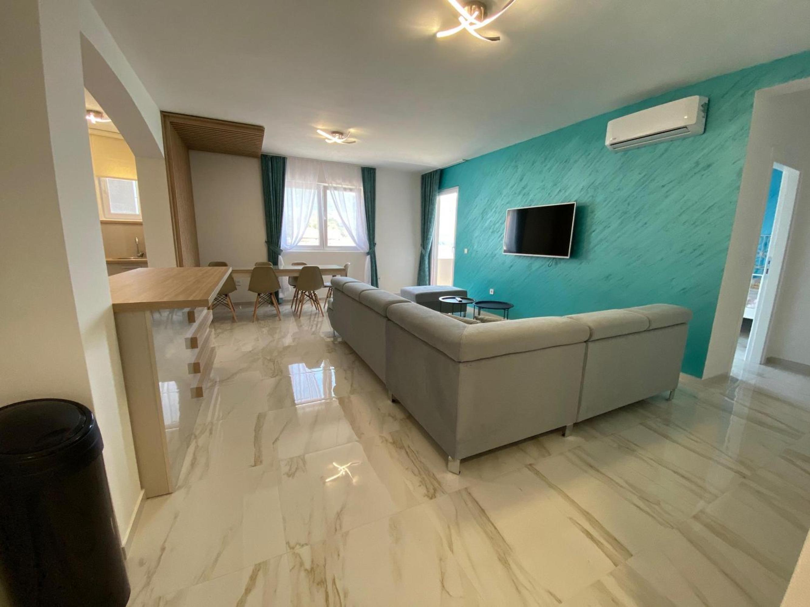 Apartment with Sea View photo 3
