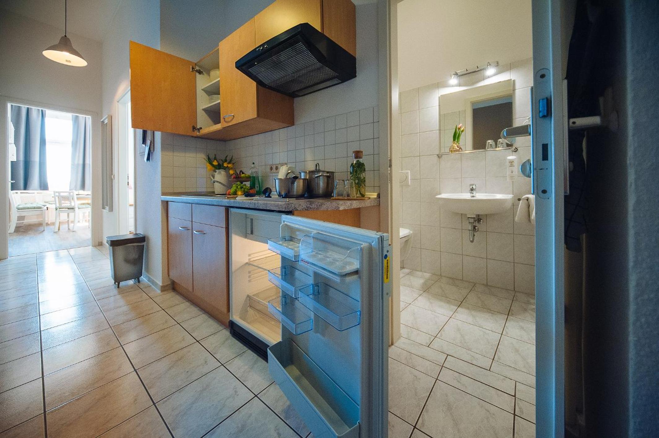 Apartment (4 Adults) - Photo 6