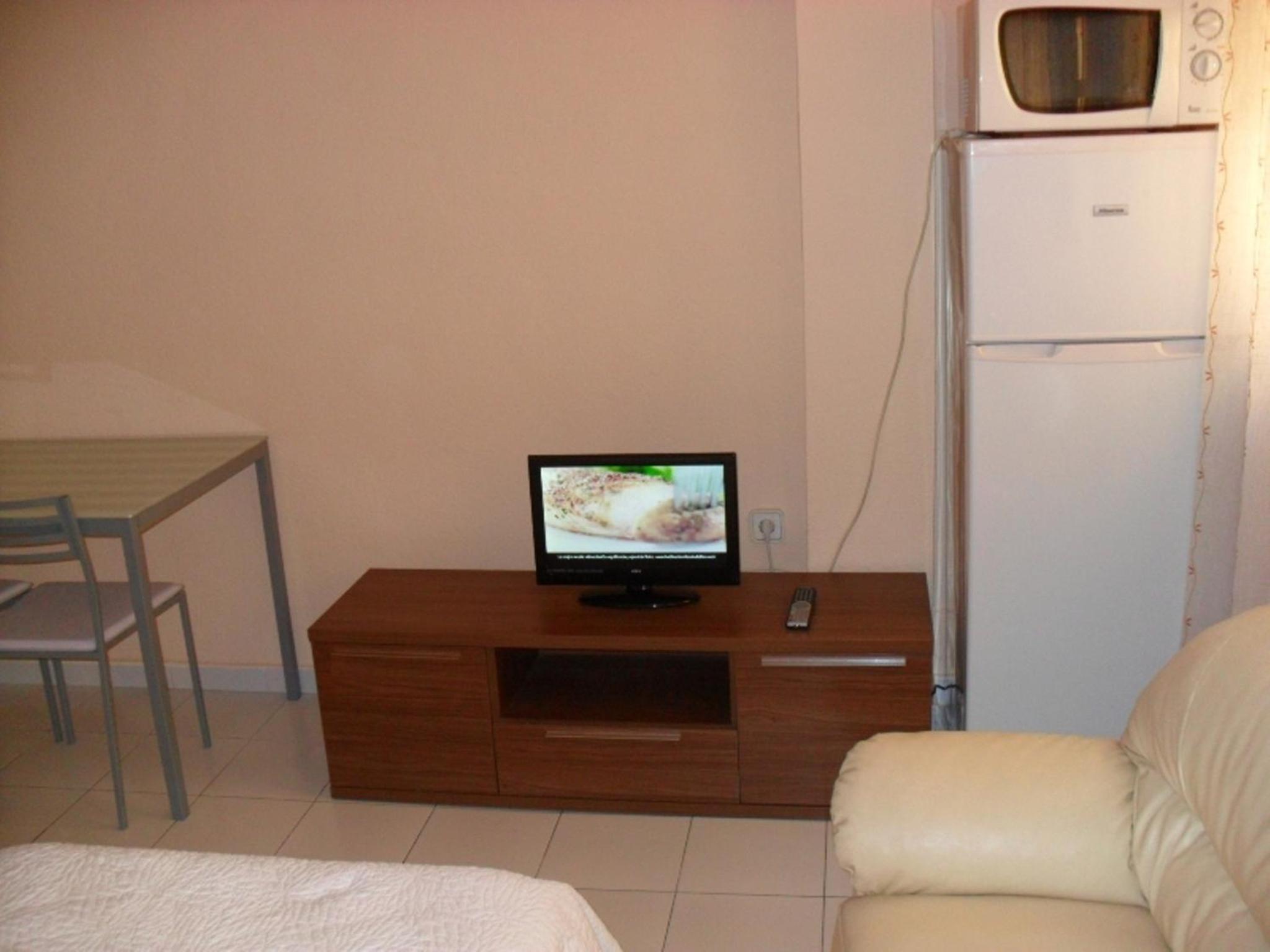 Twin Room - Photo 37