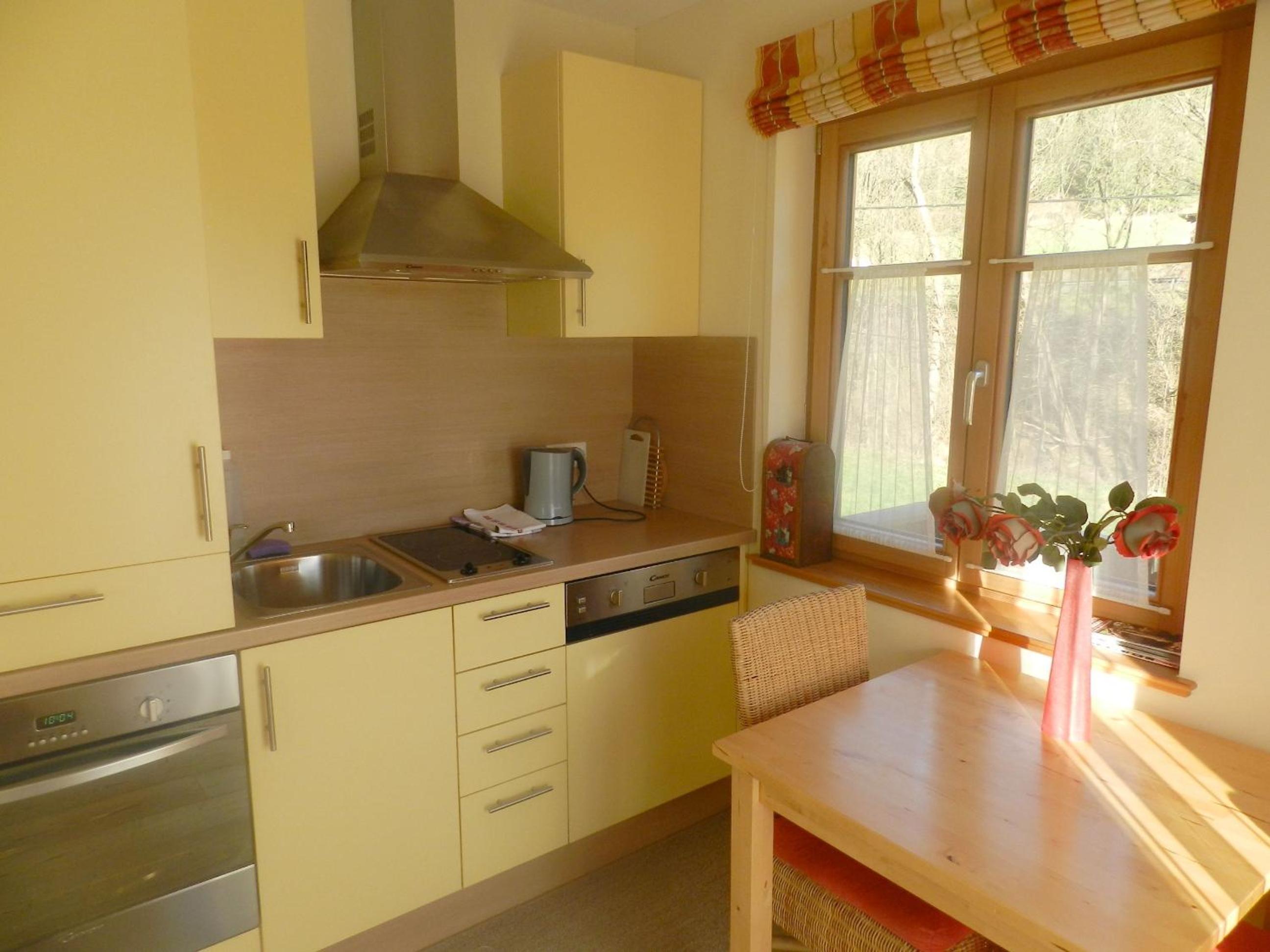 One-Bedroom Apartment with Balcony photo 3