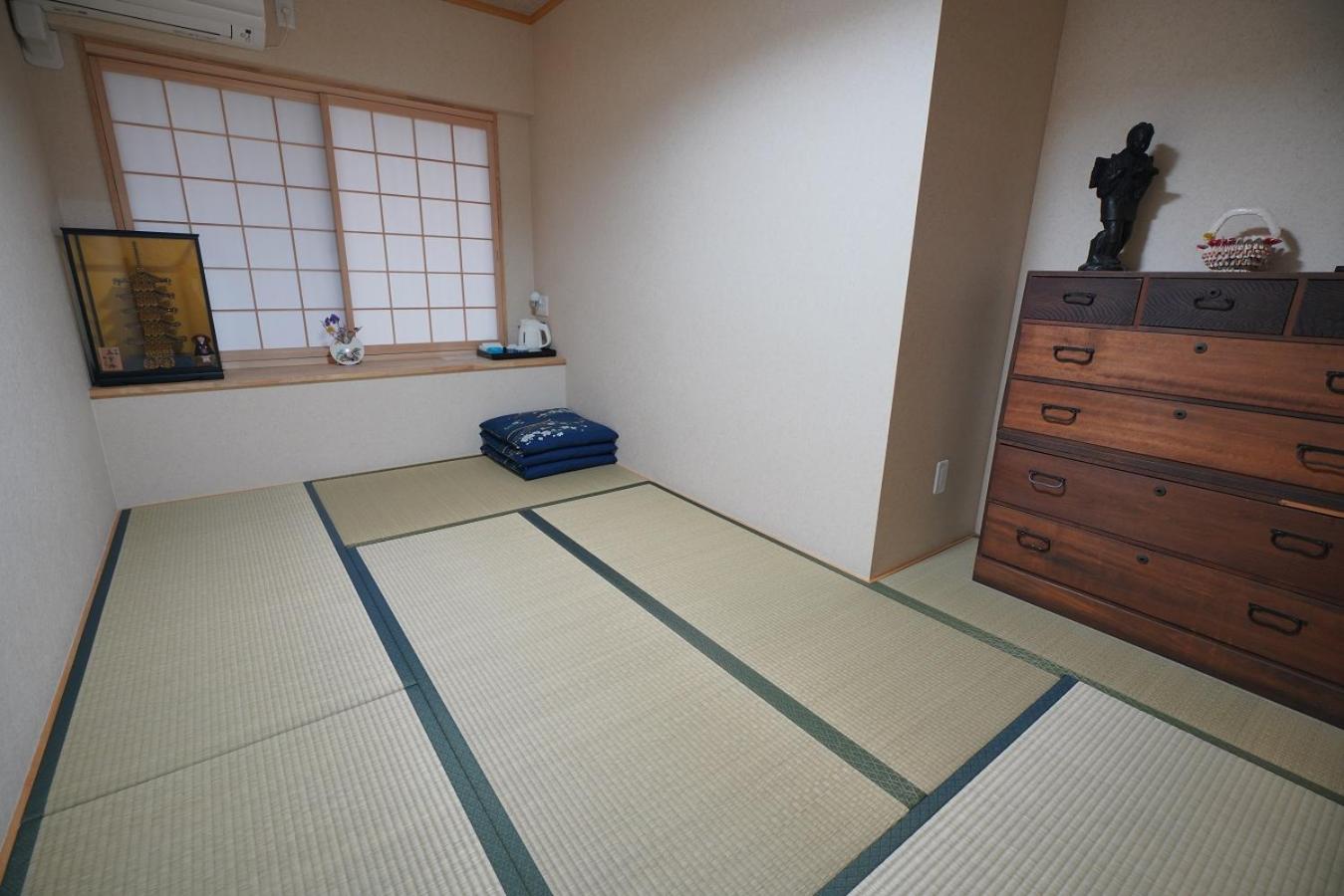 Triple Room with Private Bathroom - Photo 4