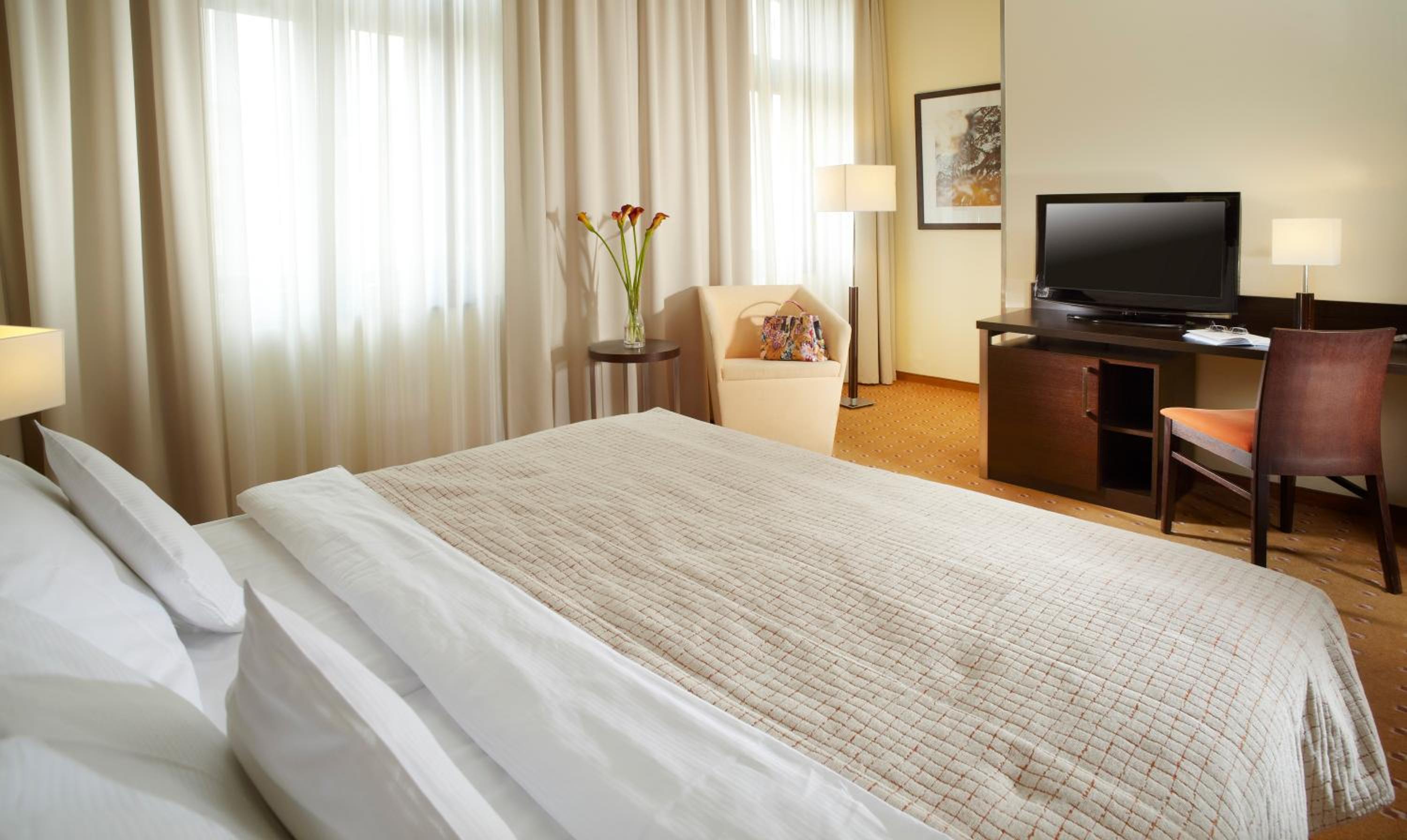 Available room