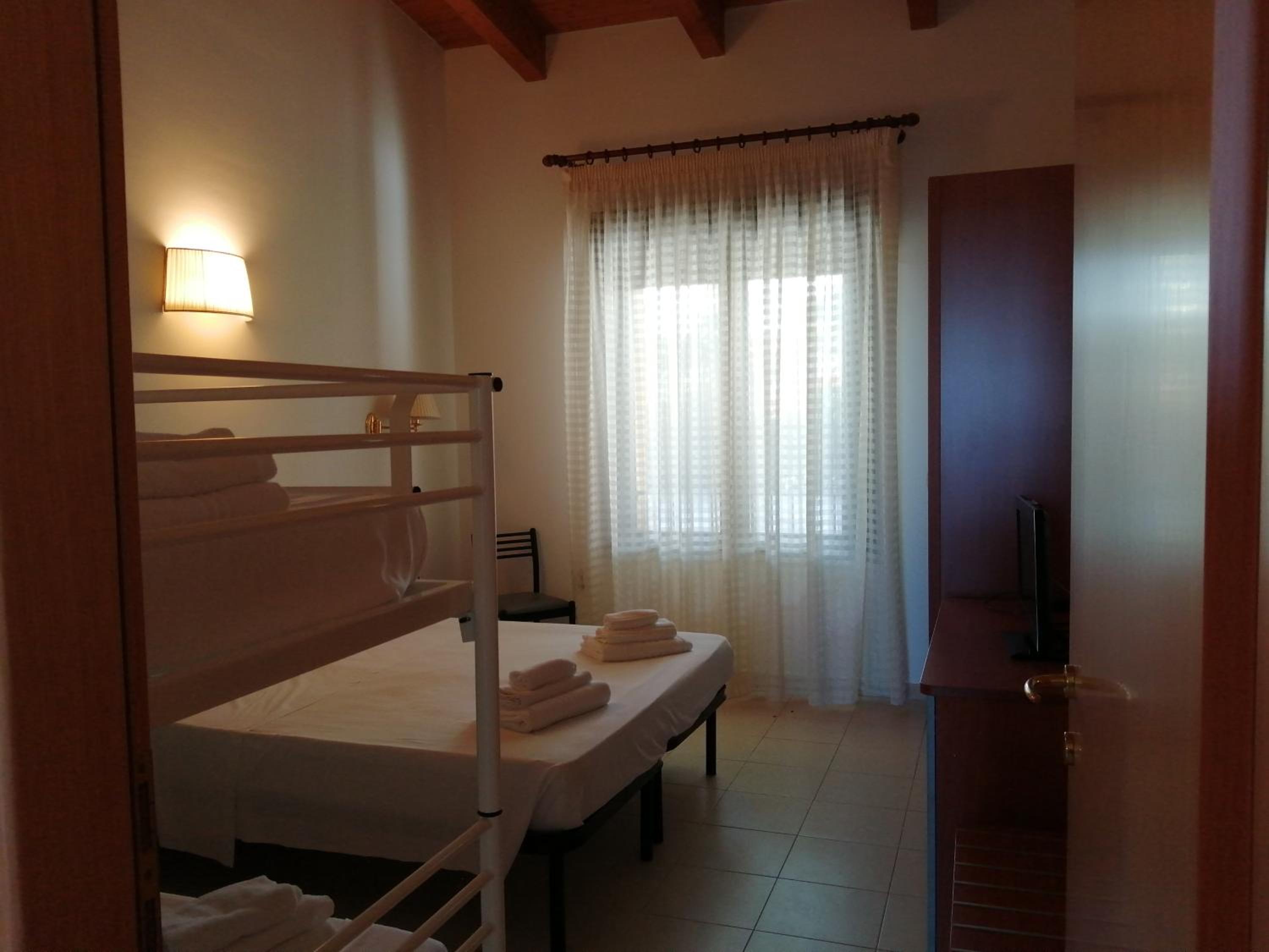 Apartment with Garden View