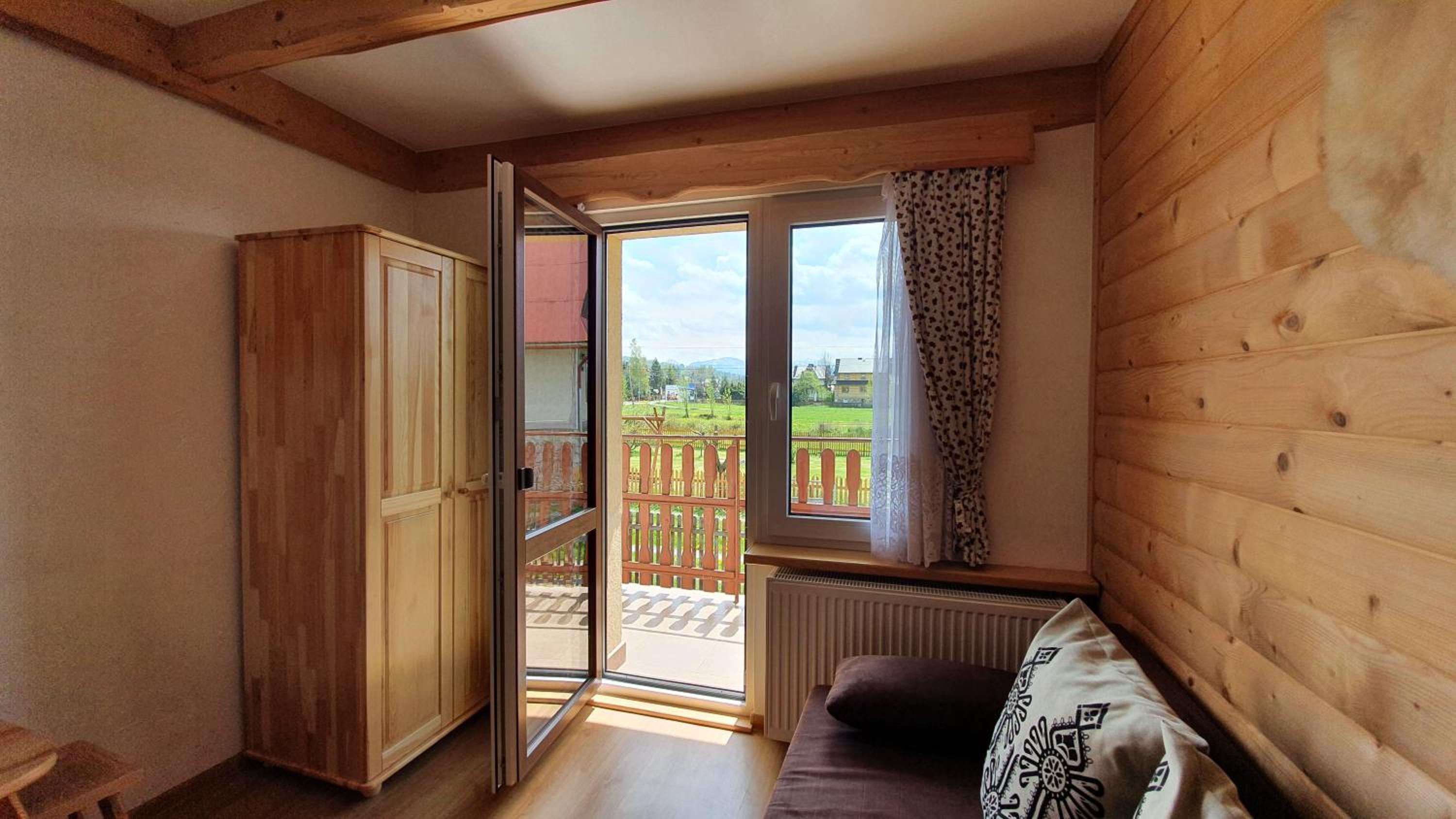 Triple Room with Private External Bathroom photo 3