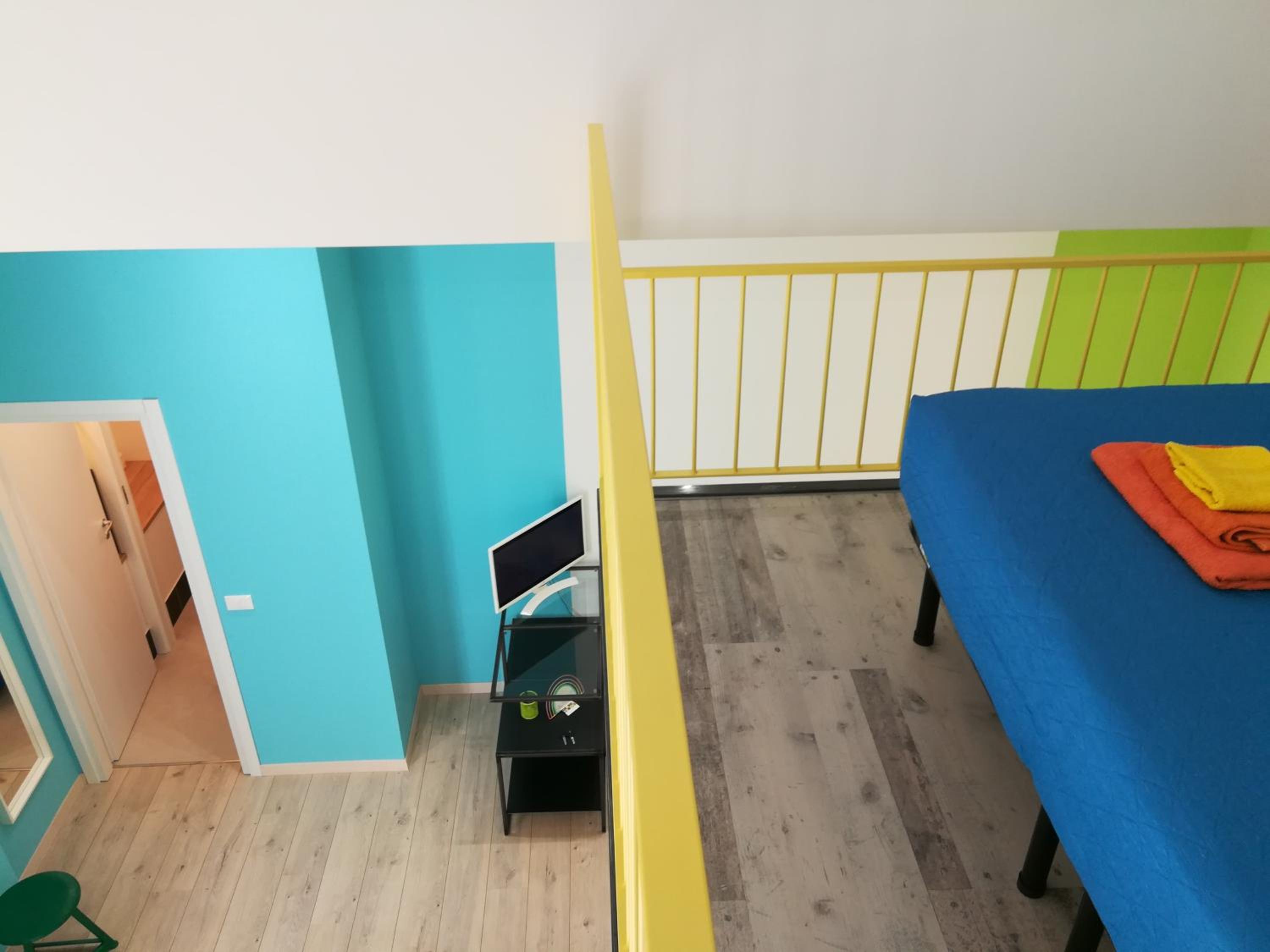 Loft - Photo 15