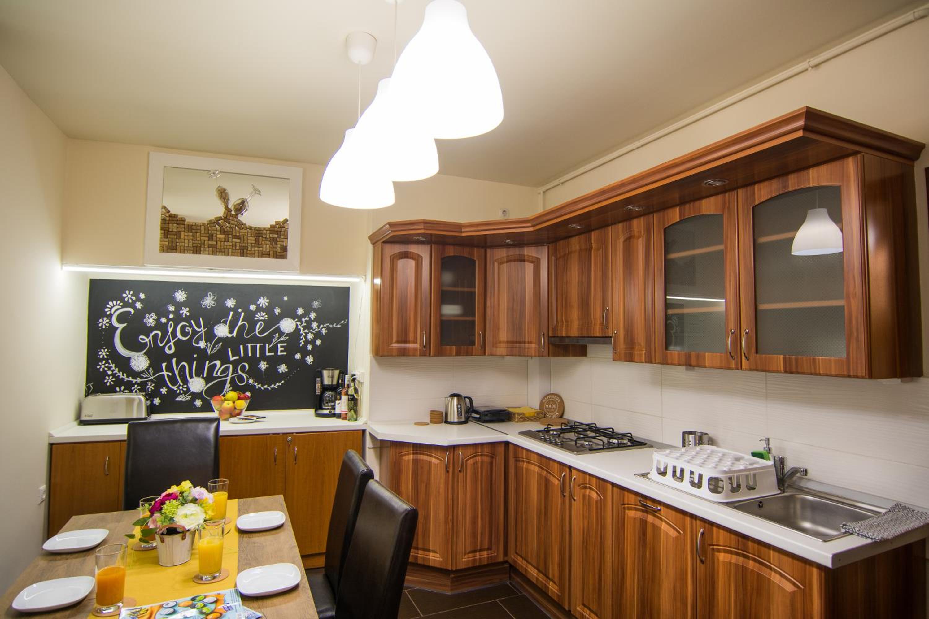 Two-Bedroom Apartment - Photo 27