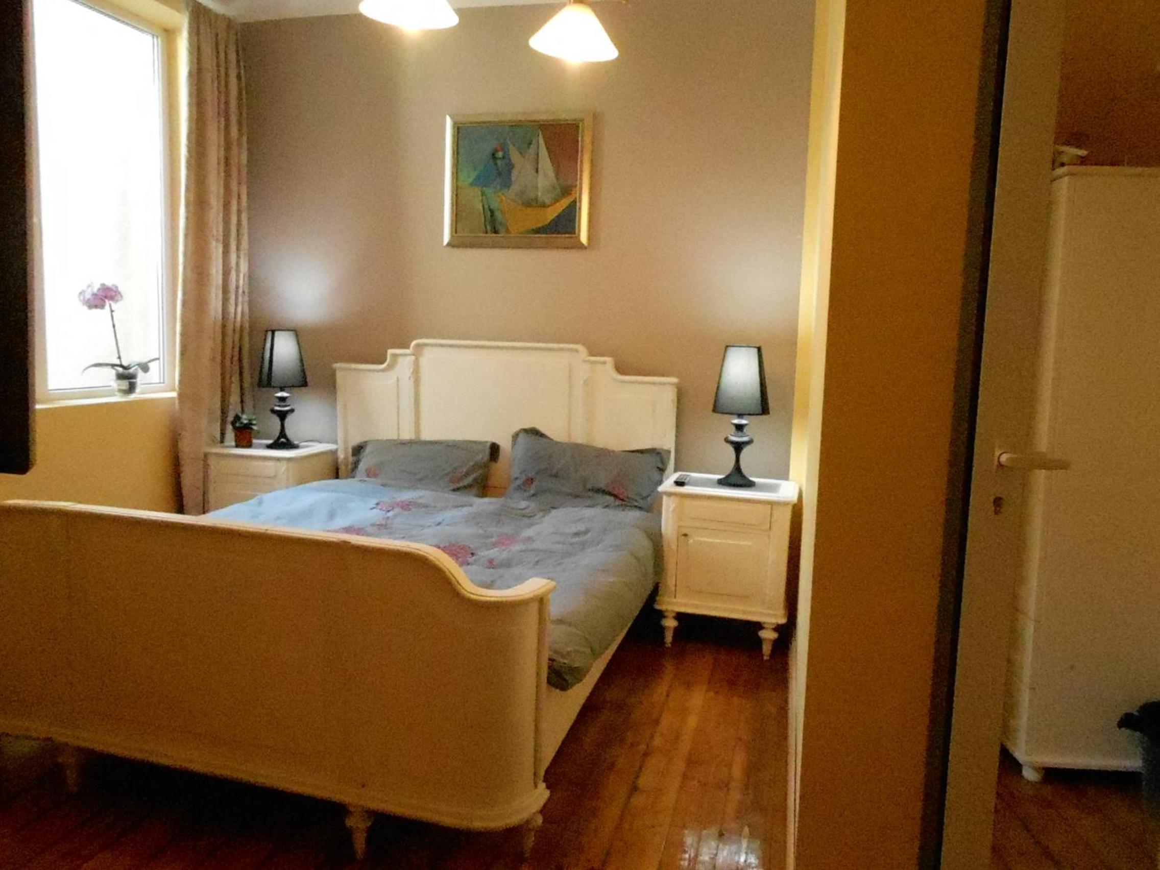 Double Room with Private Bathroom - Photo 6