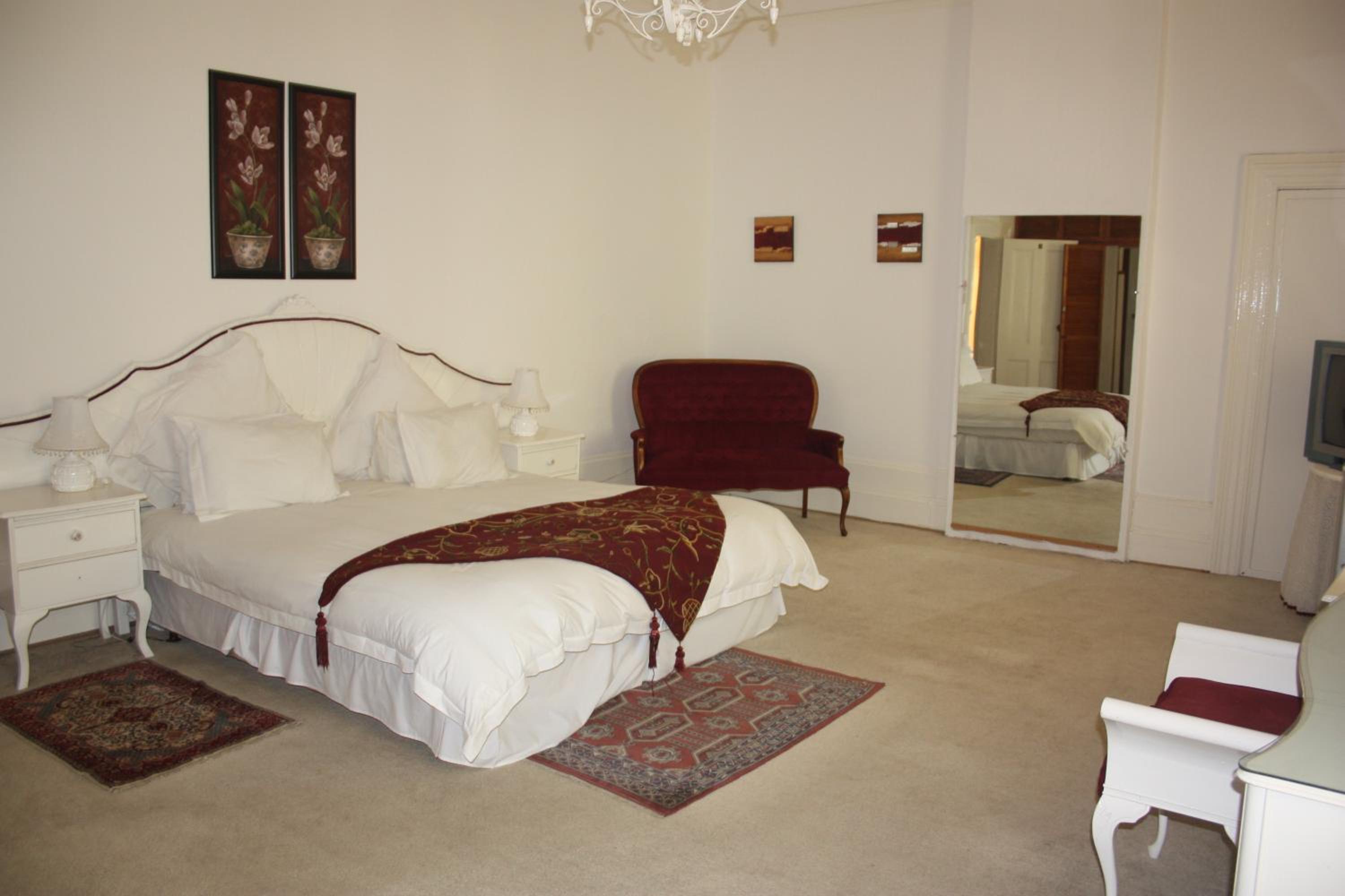 Honeymoon Suite photo 1