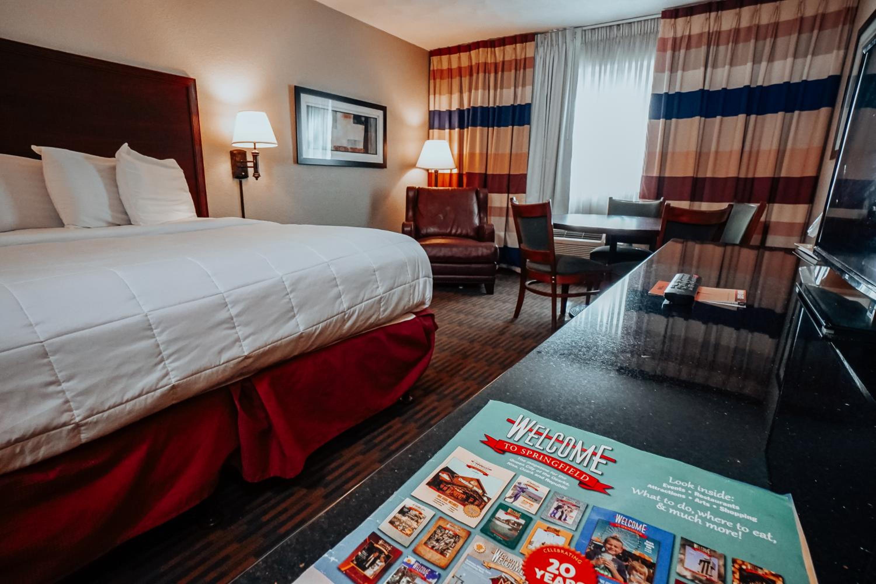 Superior Interior King Room photo 1