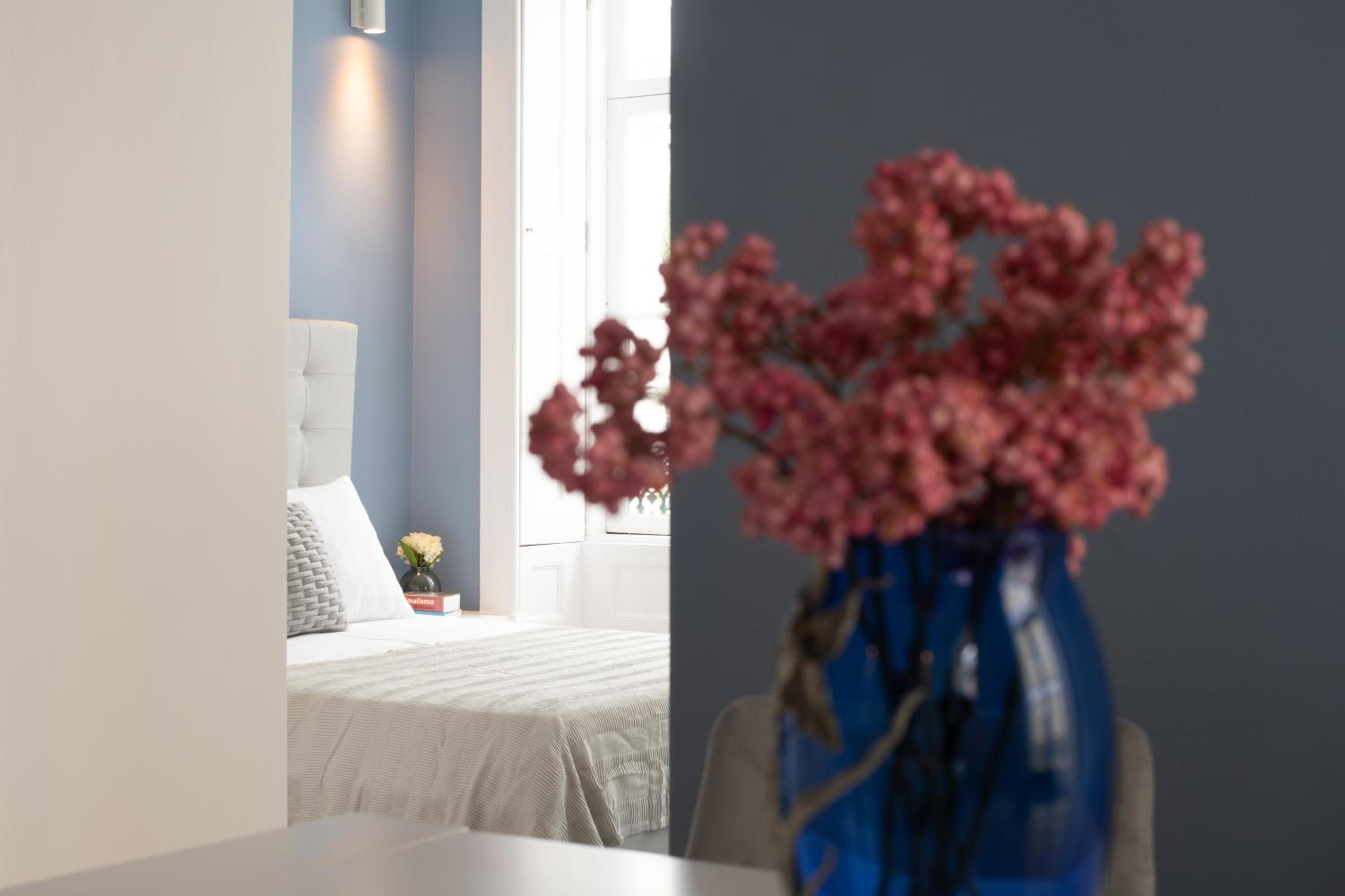 One-Bedroom Apartment - Photo 16