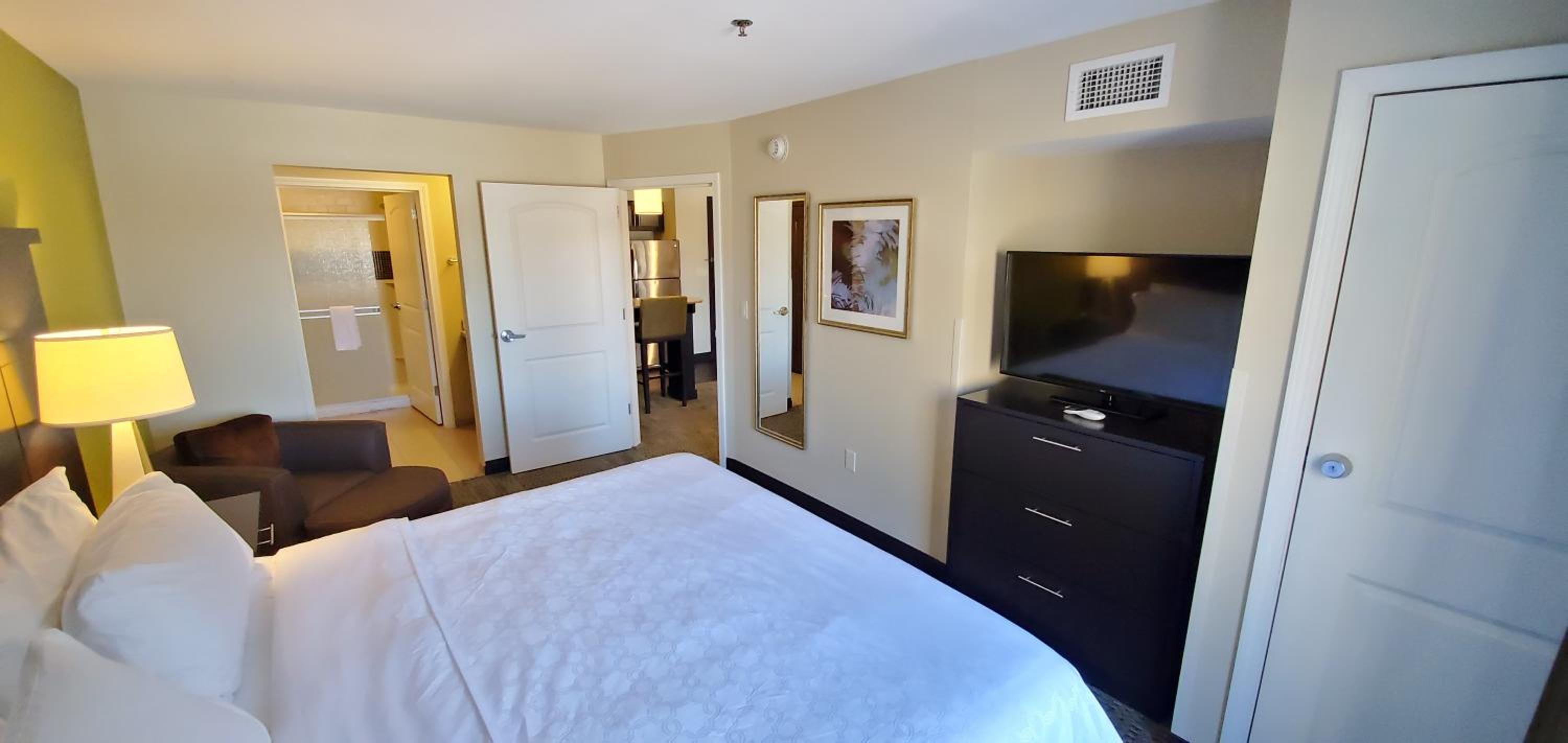 Two-Bedroom Suite