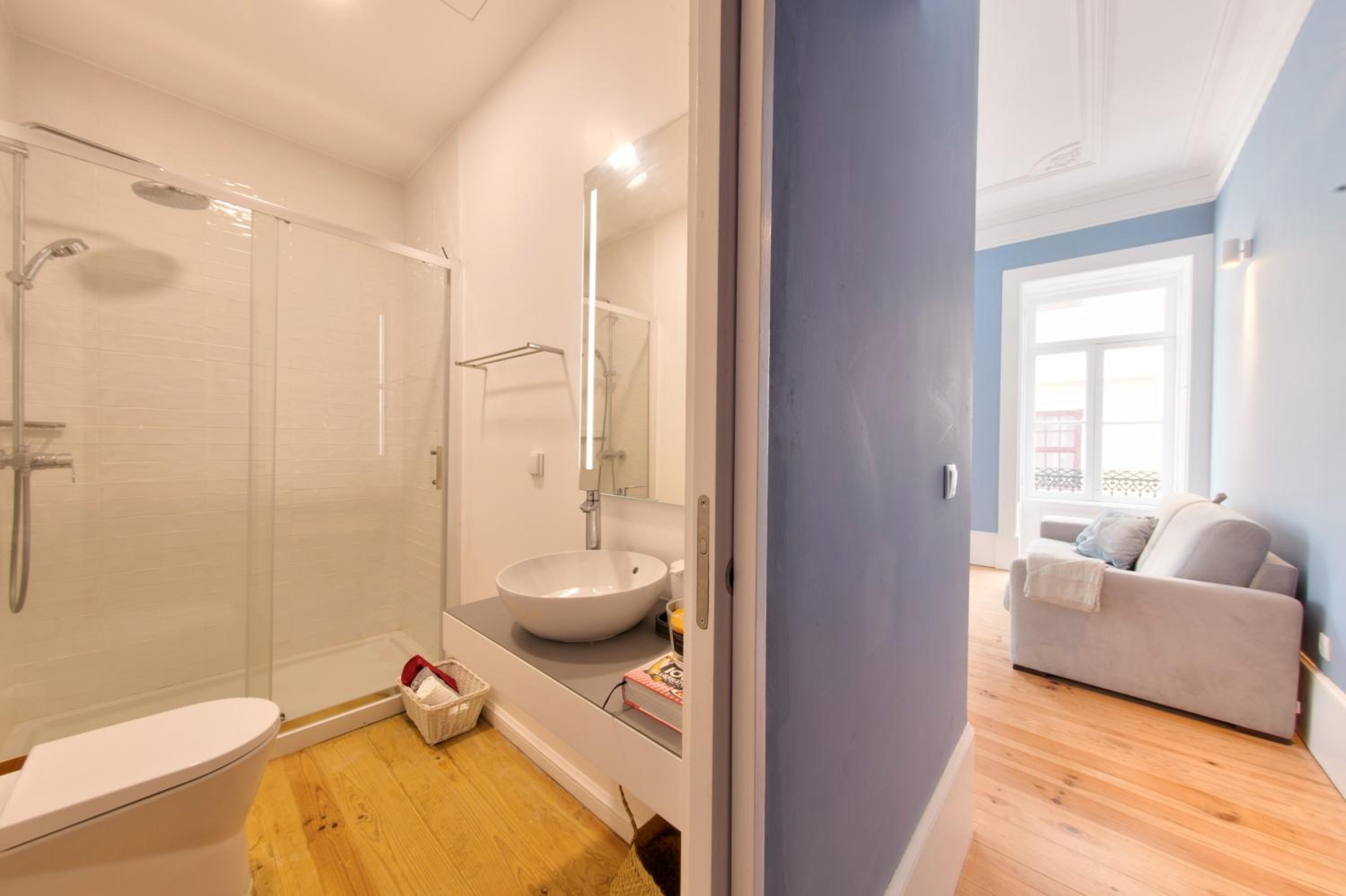 One-Bedroom Apartment - Photo 20