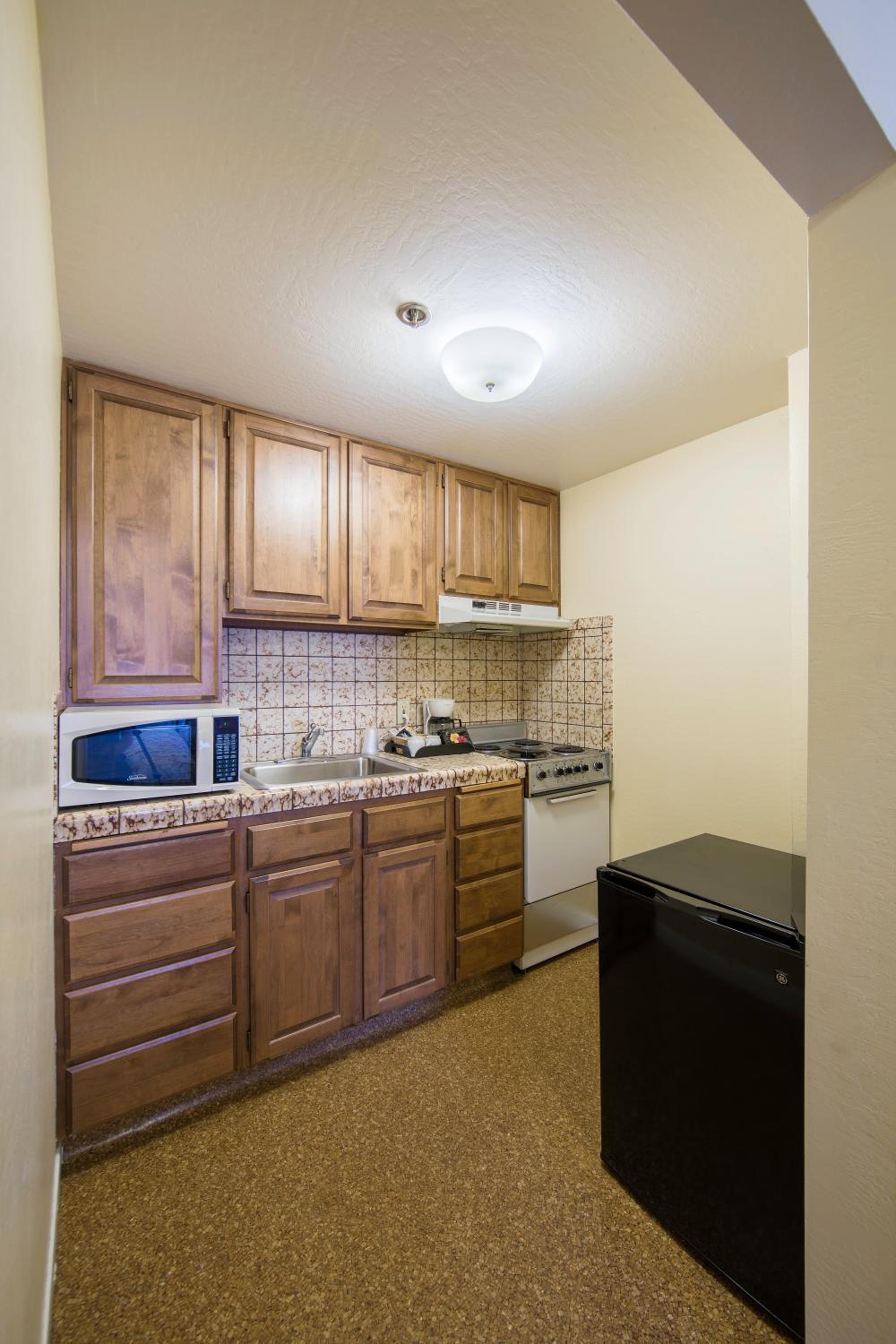 Family Two-Bedroom Suite - Photo 3
