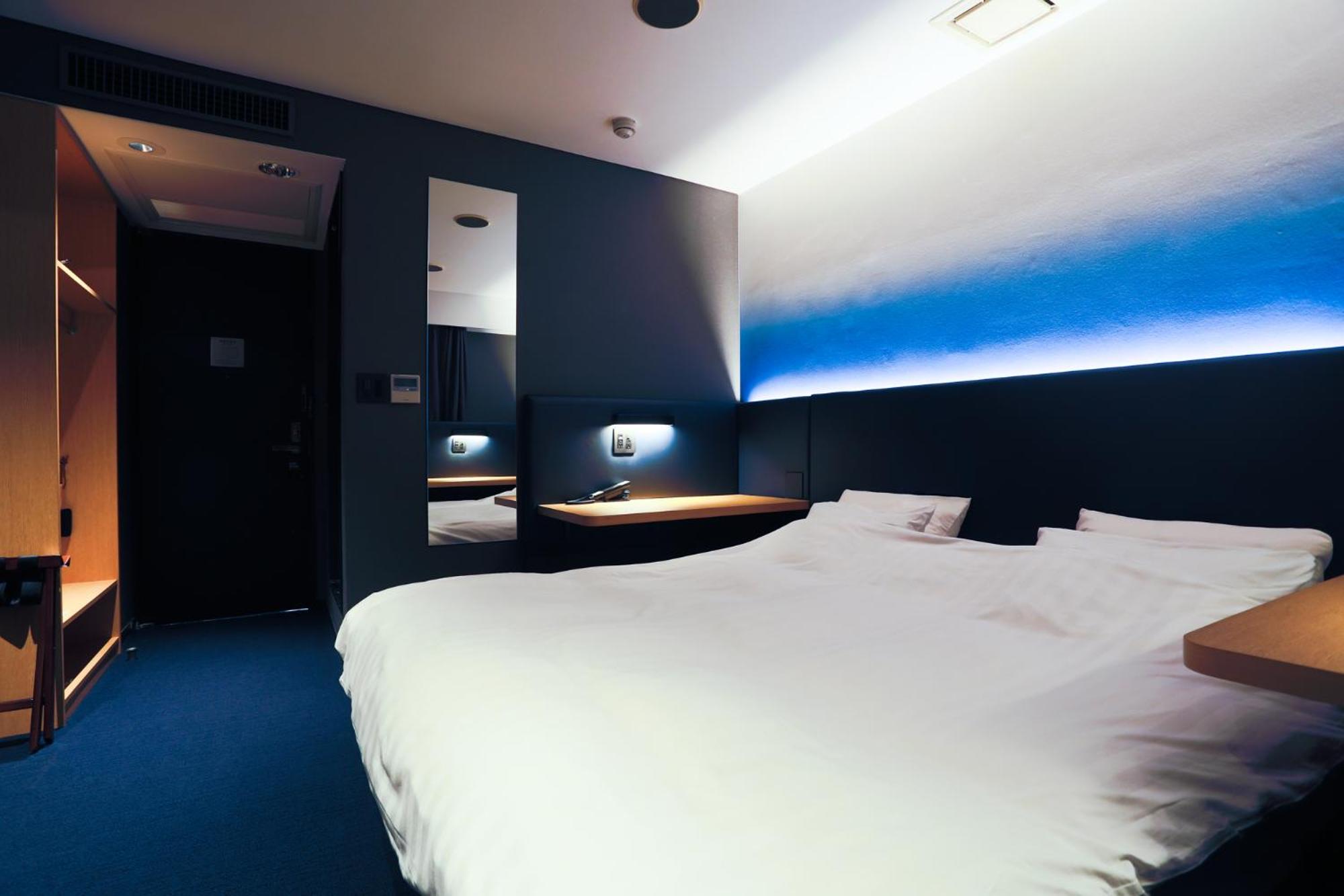 Double Room - Non-Smoking  photo 3