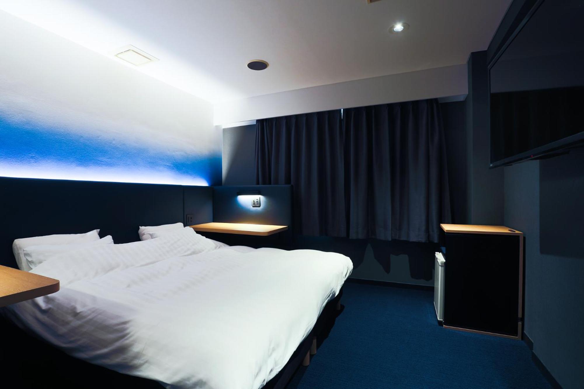 Double Room - Non-Smoking  photo 2