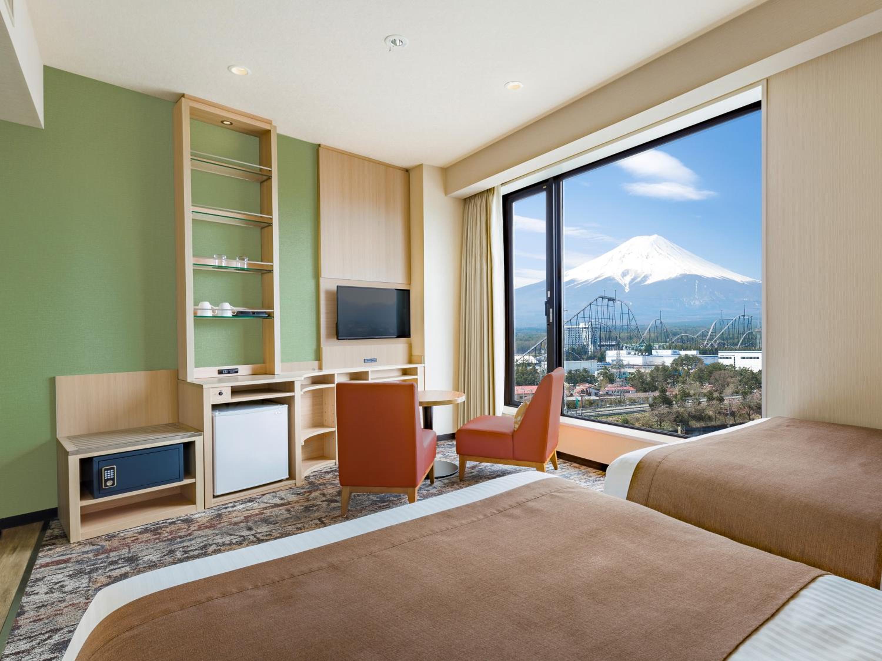 Comfort Twin Room with Mt. Fuji View - Upper Floor photo 2