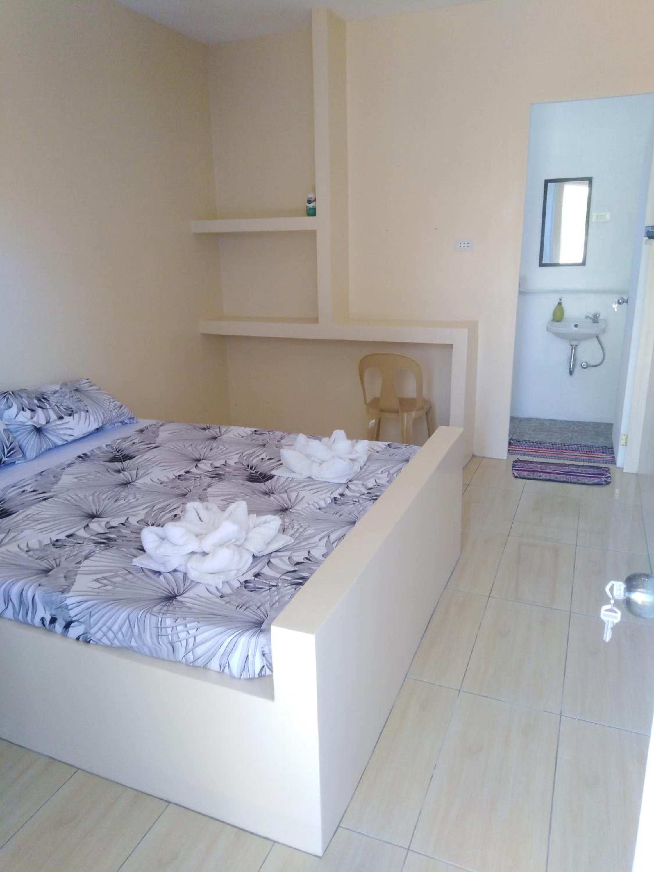 Budget Double Room - Photo 1
