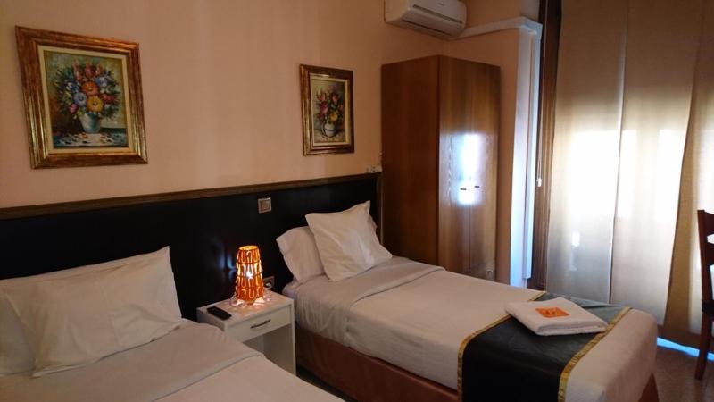 Habitación #27710820