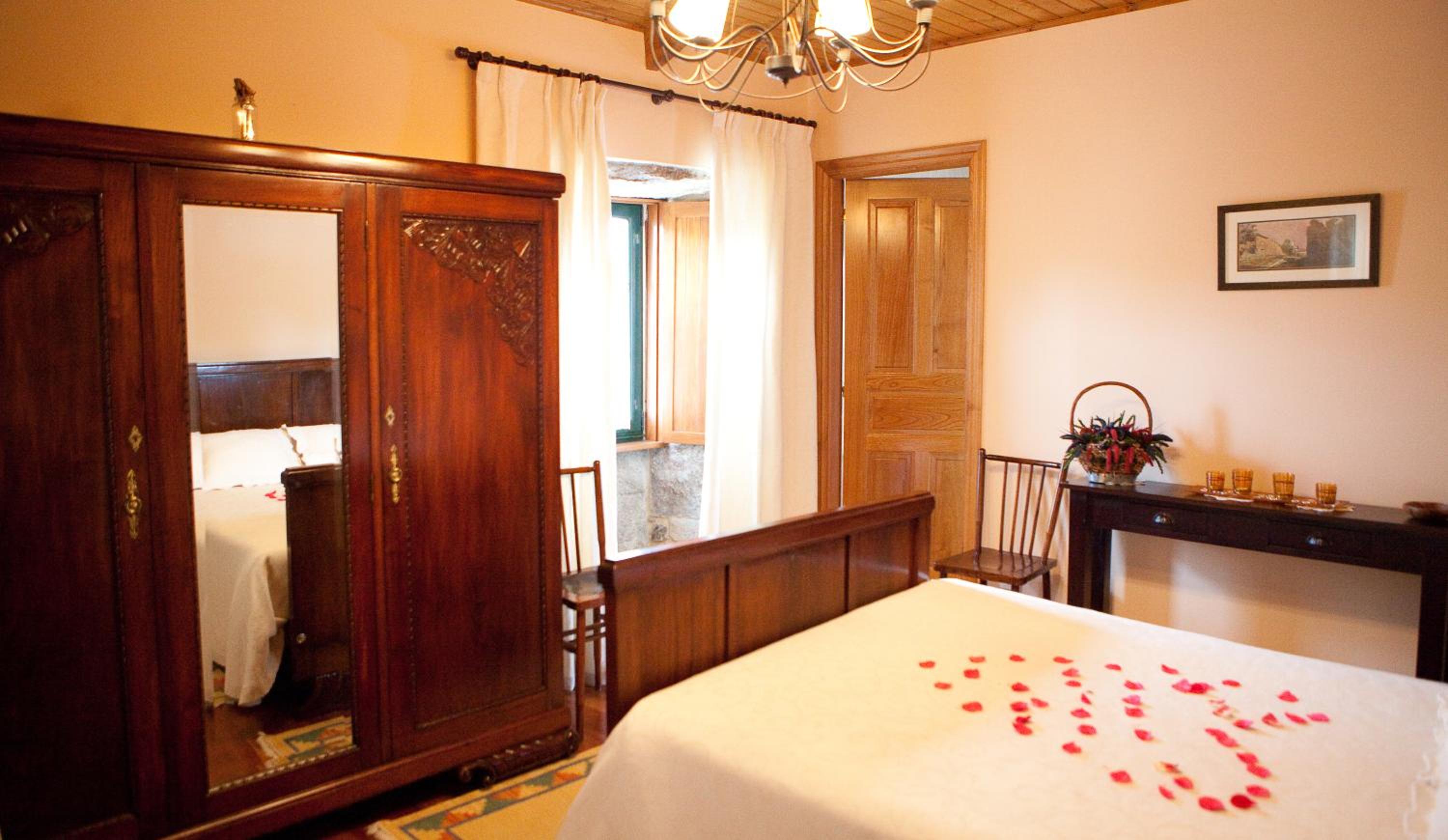 Casa de cuatro habitaciones