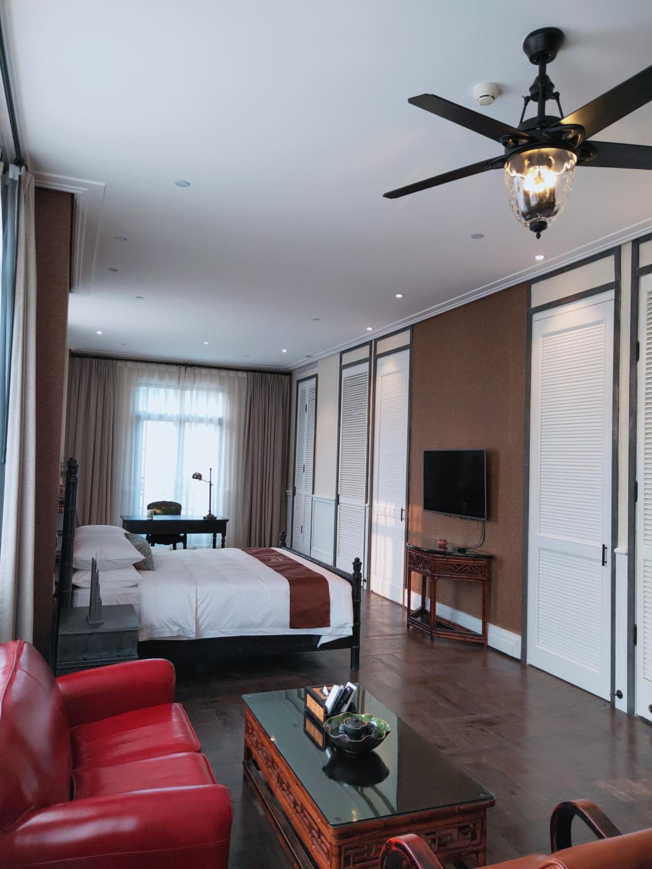 Standard Suite with Sea View