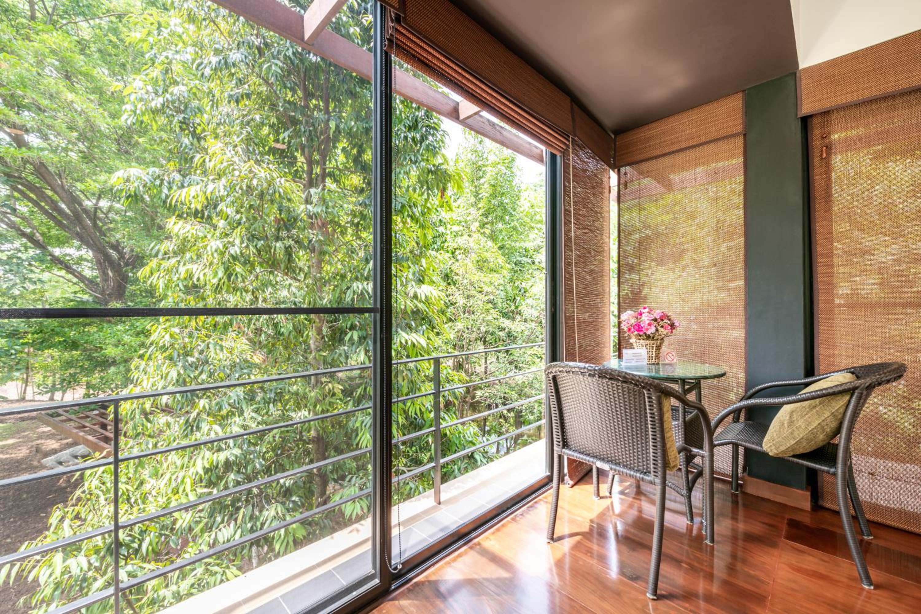 Twin Room with Terrace - Photo 4