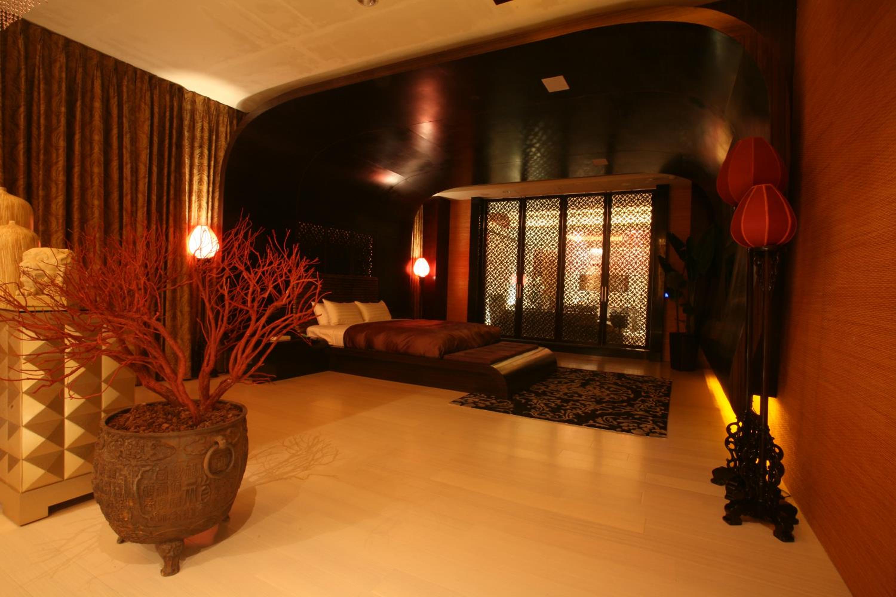 Deluxe Double Room with Spa Bath (Check-in after 20:00) - Photo 4