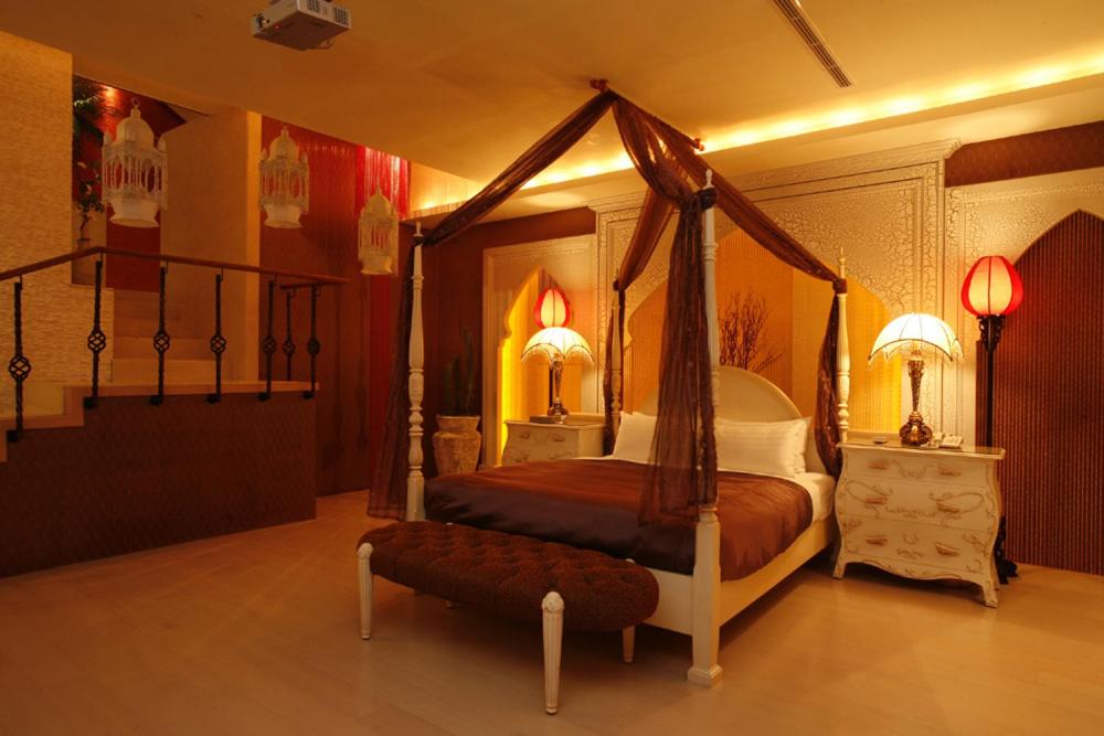 Deluxe Double Room with Spa Bath (Check-in after 20:00) - Photo 6