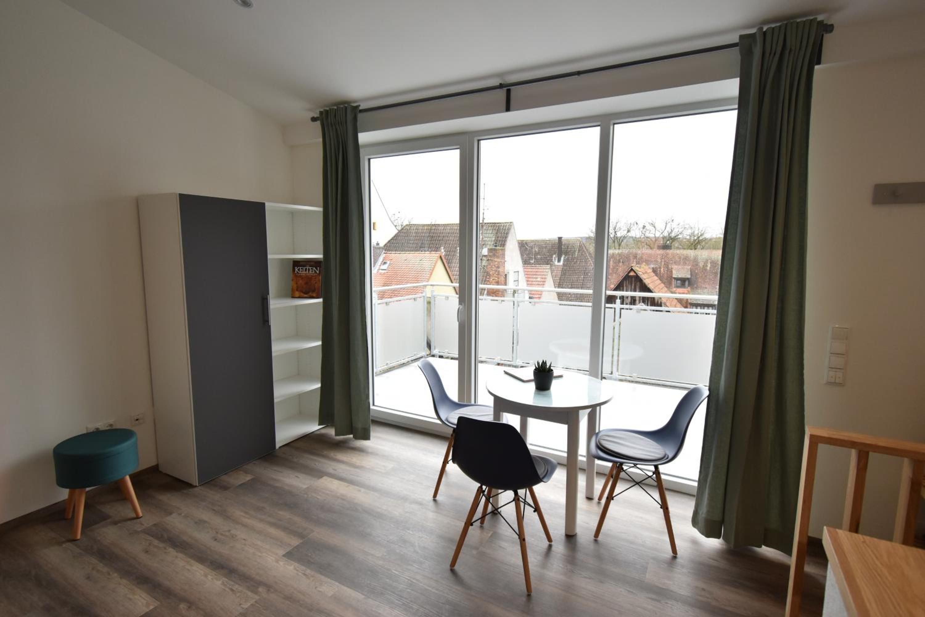 Apartment with Balcony photo 1