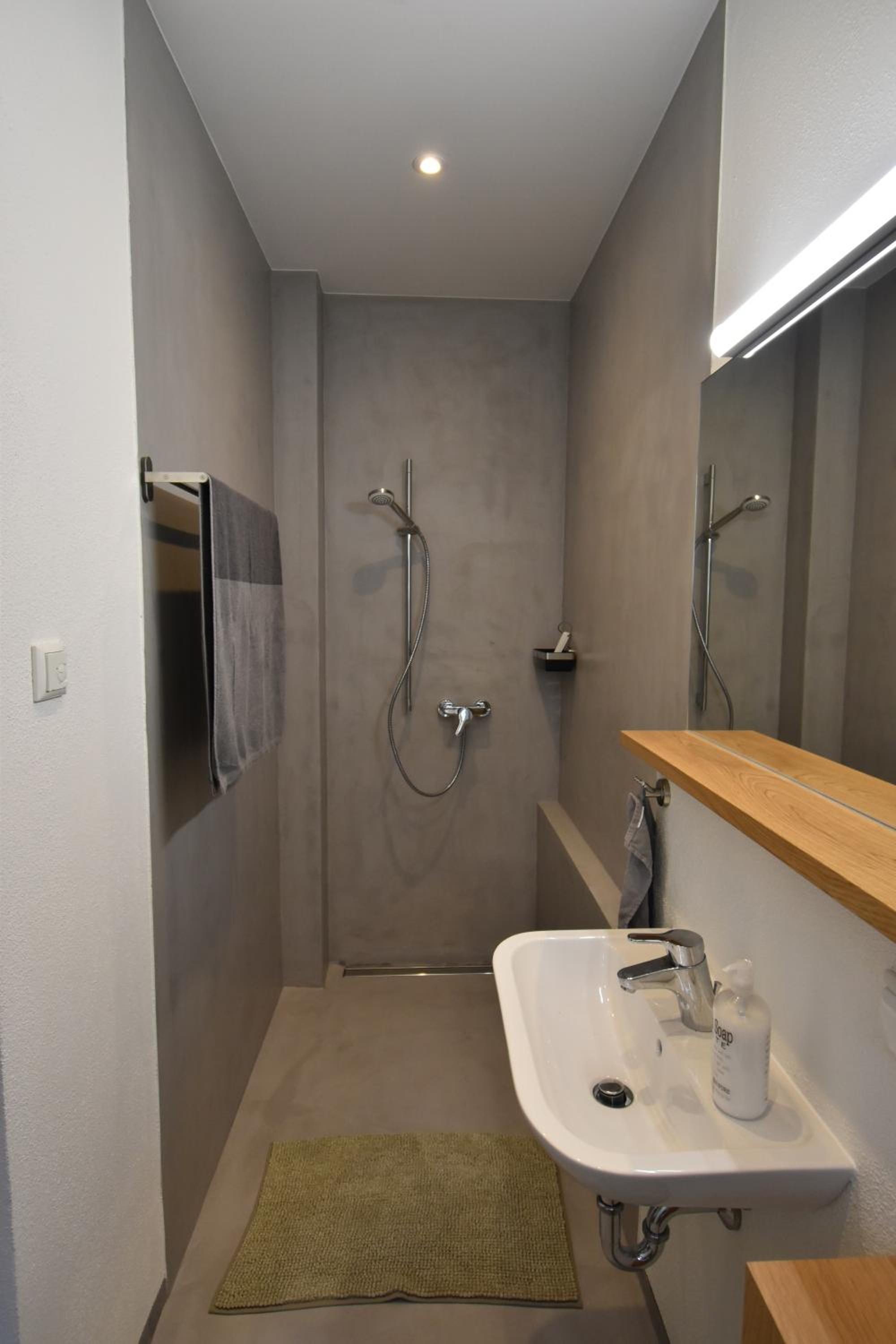Apartment photo 3