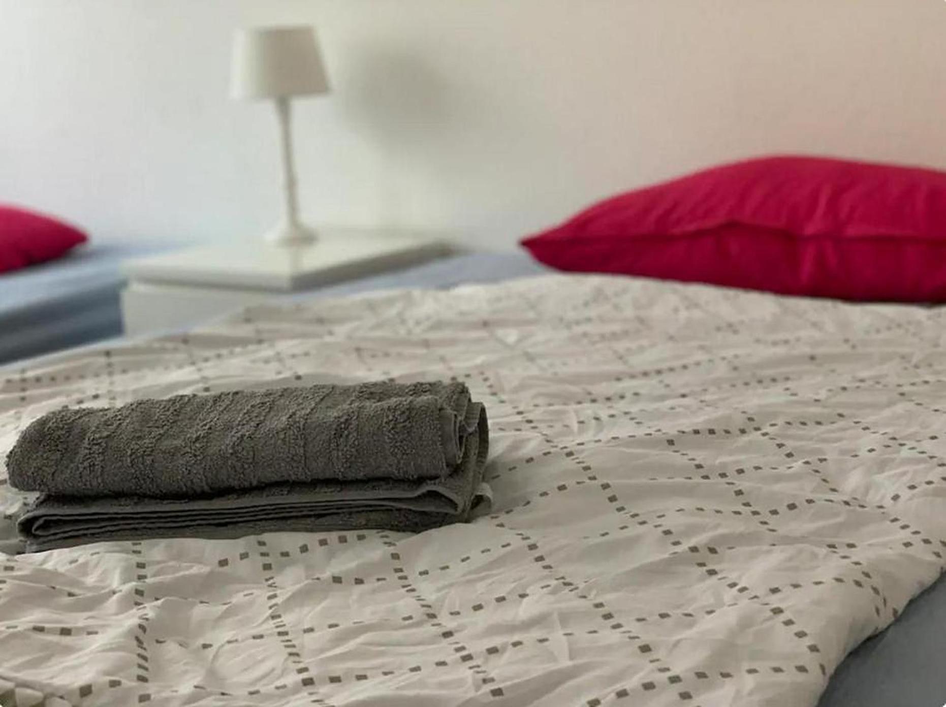 Standard Twin Room - Photo 14