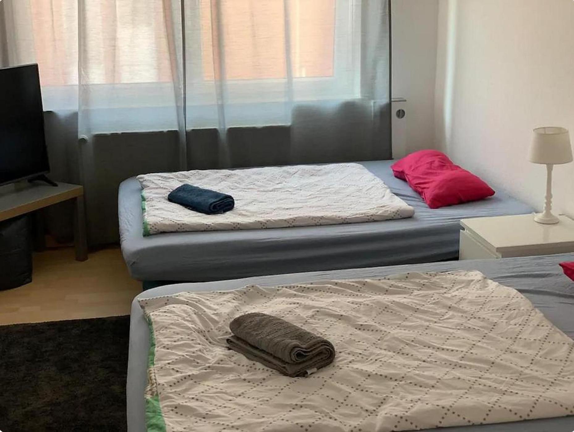 Standard Twin Room - Photo 12