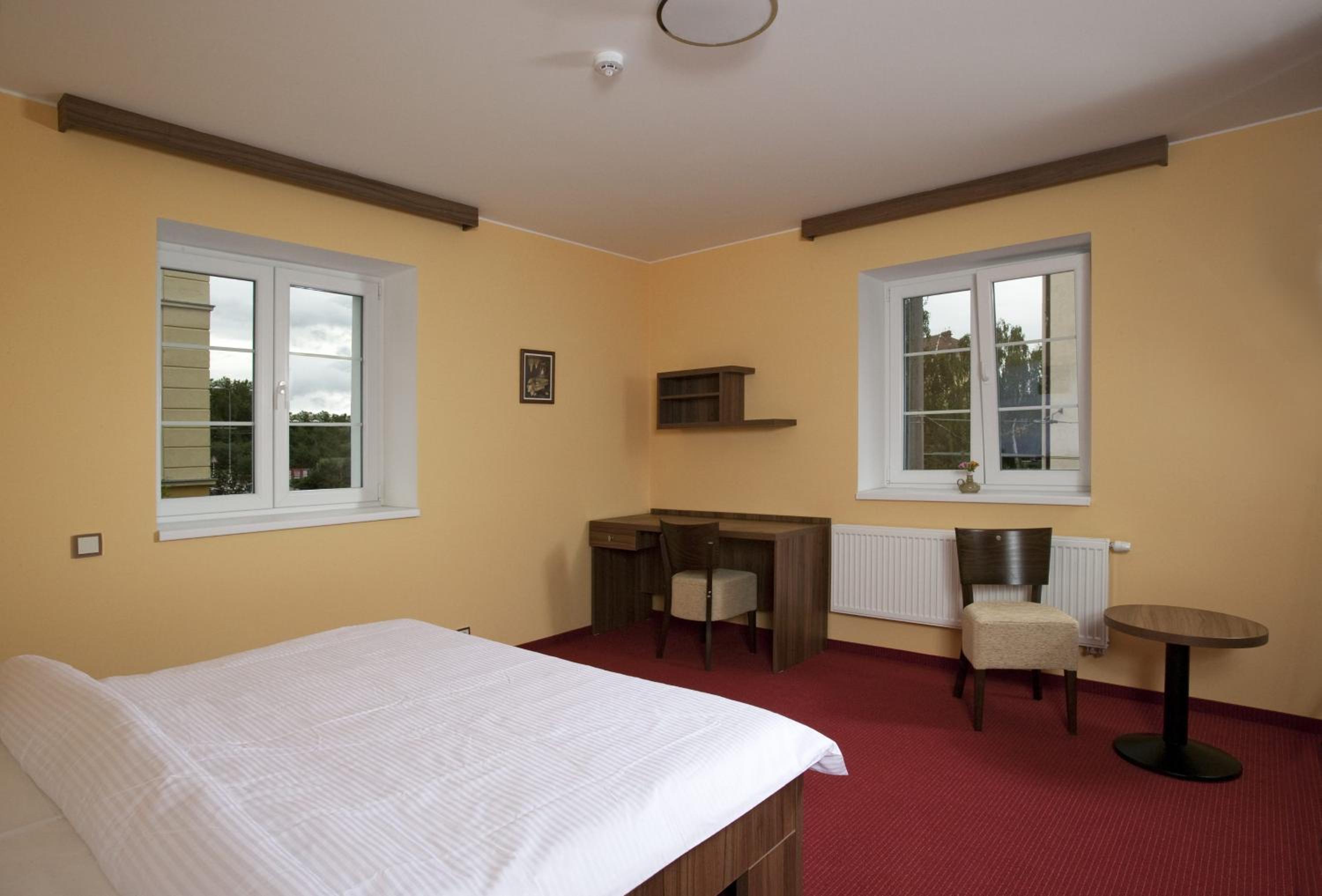 Double Room - Disability Access photo 2