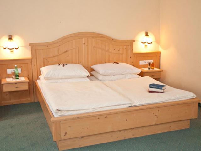 Double Room - Photo 8