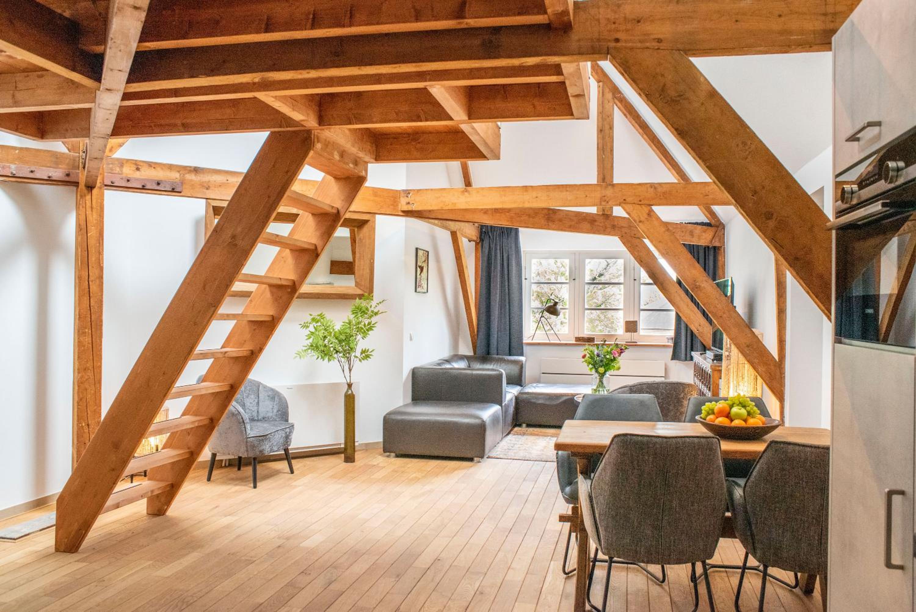 Loft photo 2