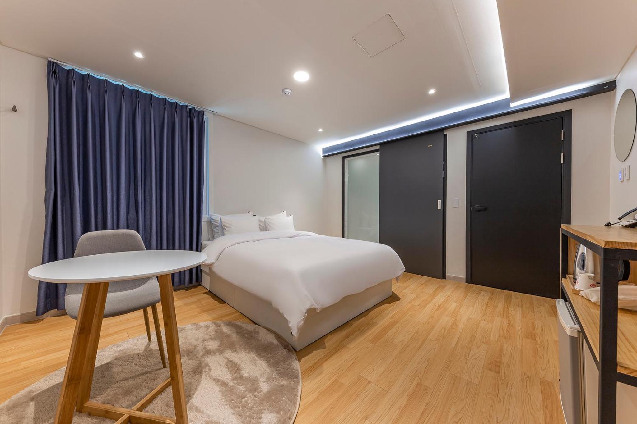 Business Double Room - Photo 5