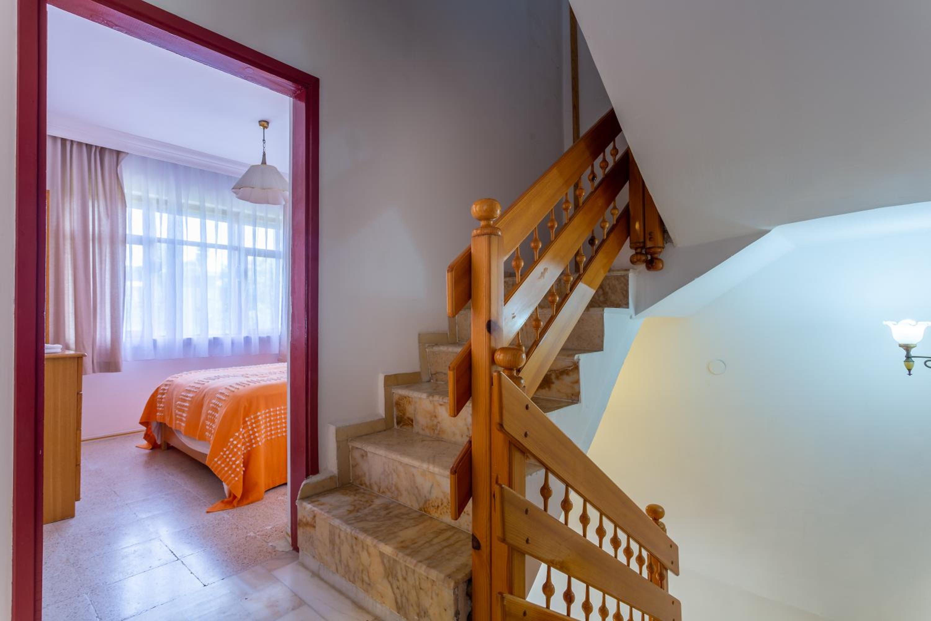 Four-Bedroom Villa photo 1