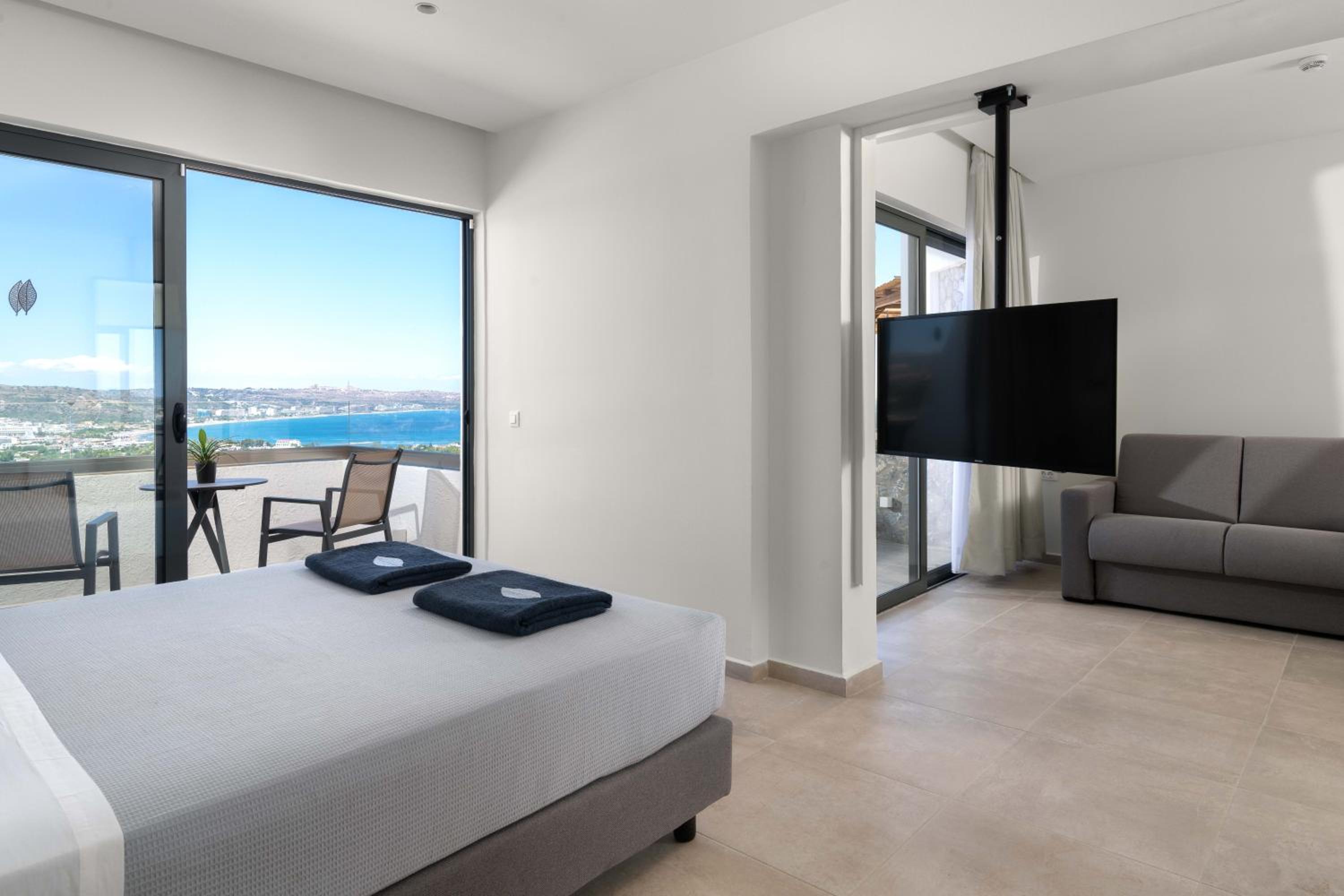 Suite with Sea View