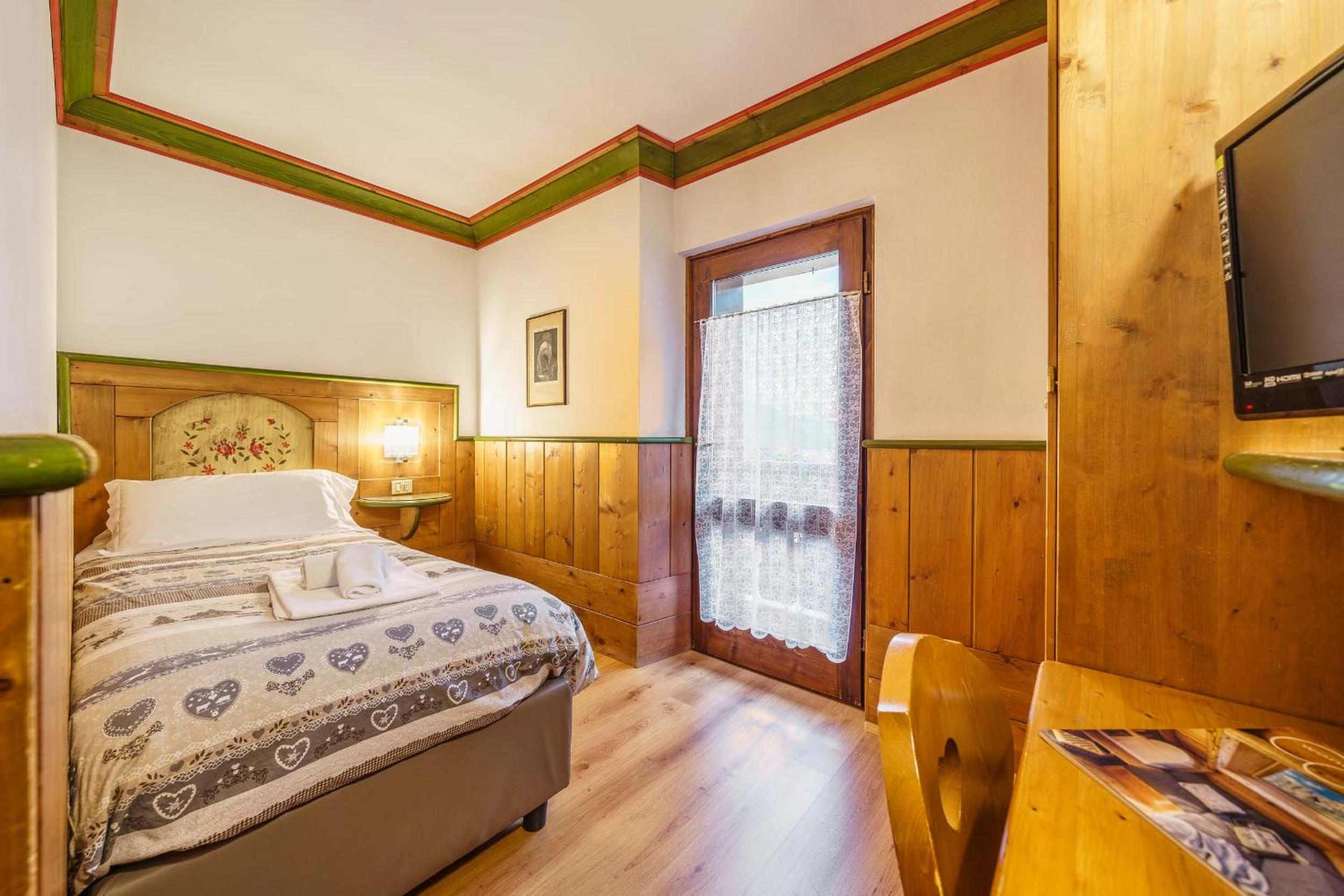 Single Room photo 1