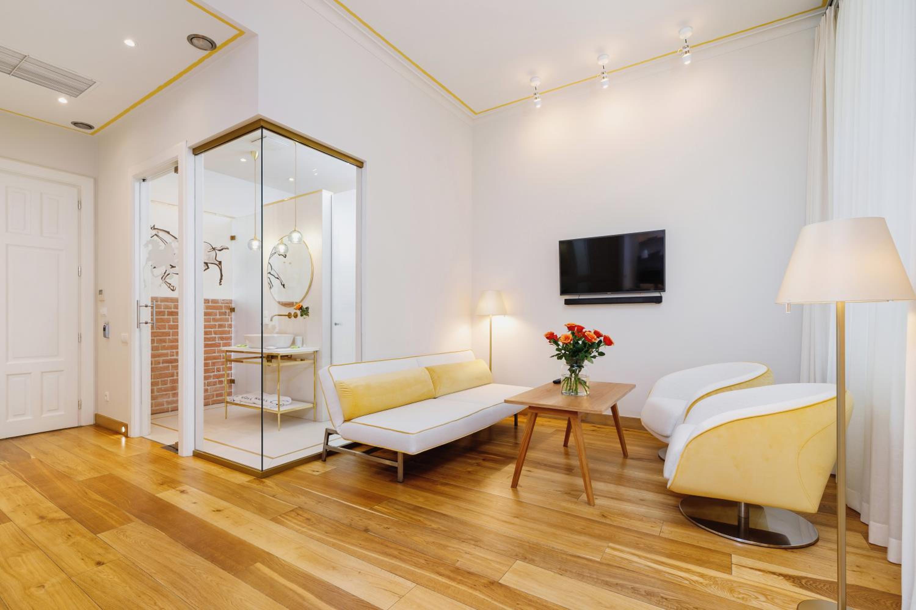 Apartment - Photo 11